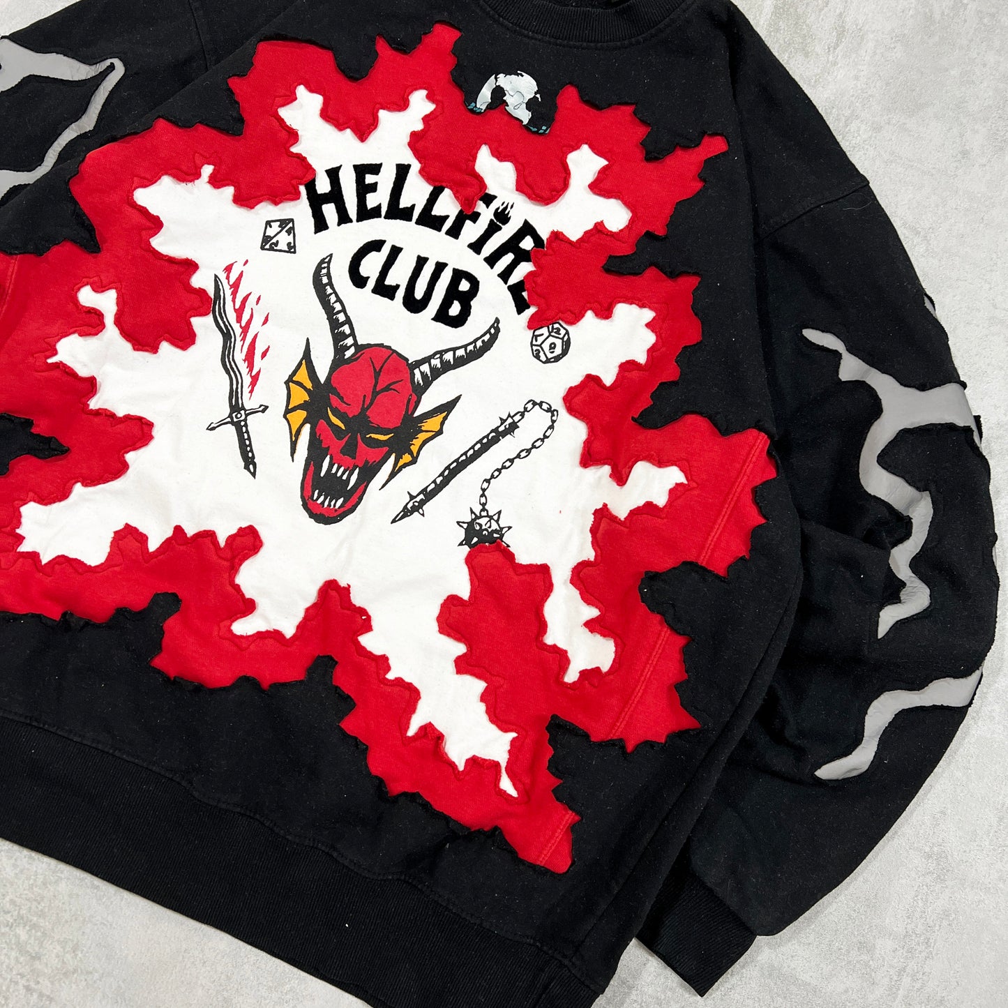 'HELLFIRE CLUB' REFLECTIVE SWEATSHIRT (XL)