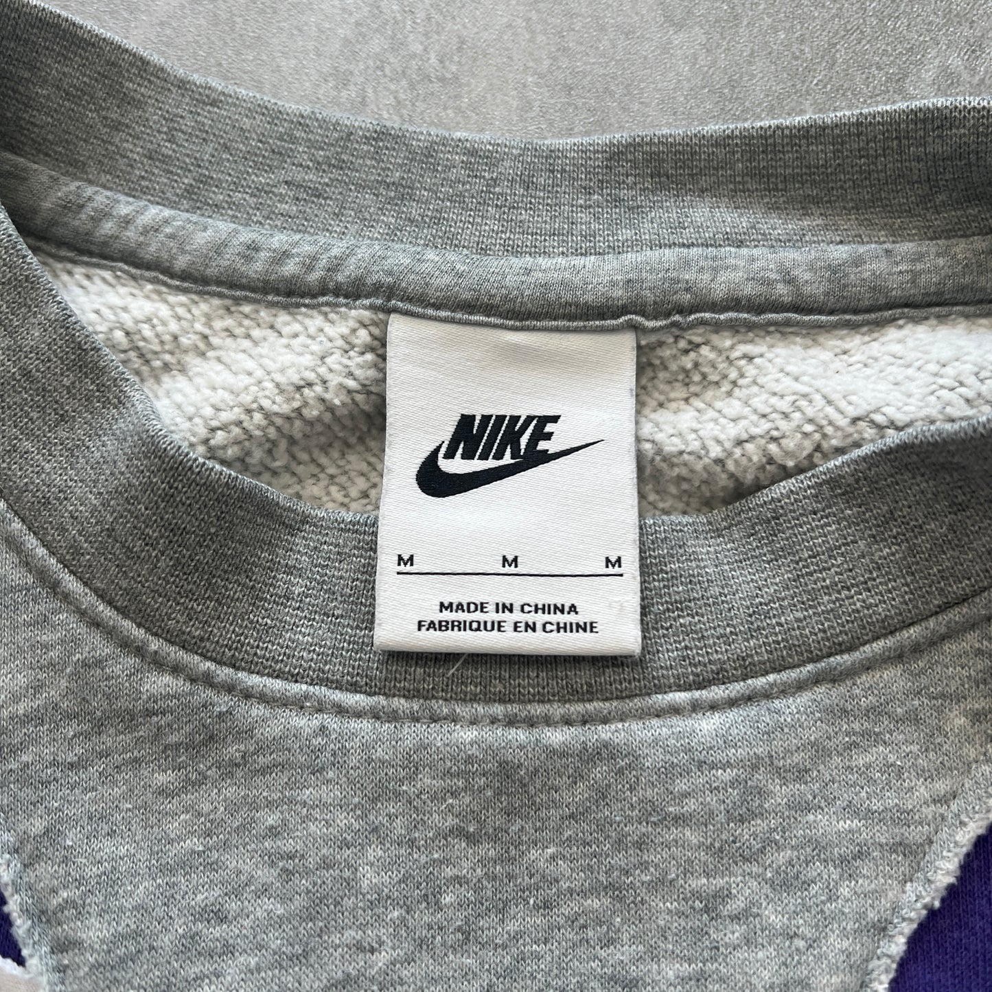 'BONES' SWEATSHIRT (M)