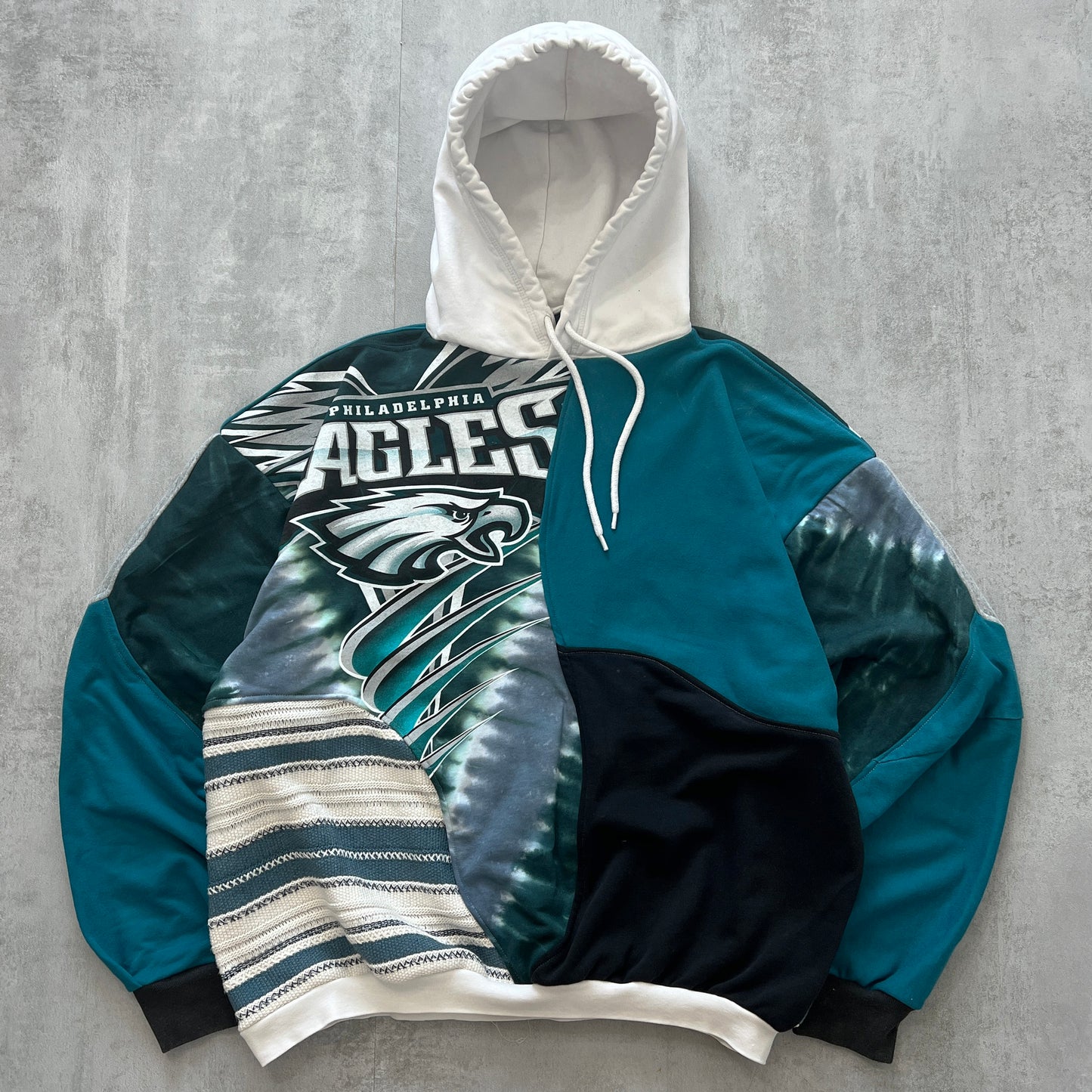 'ZERO WASTE' HOODIE (XL)
