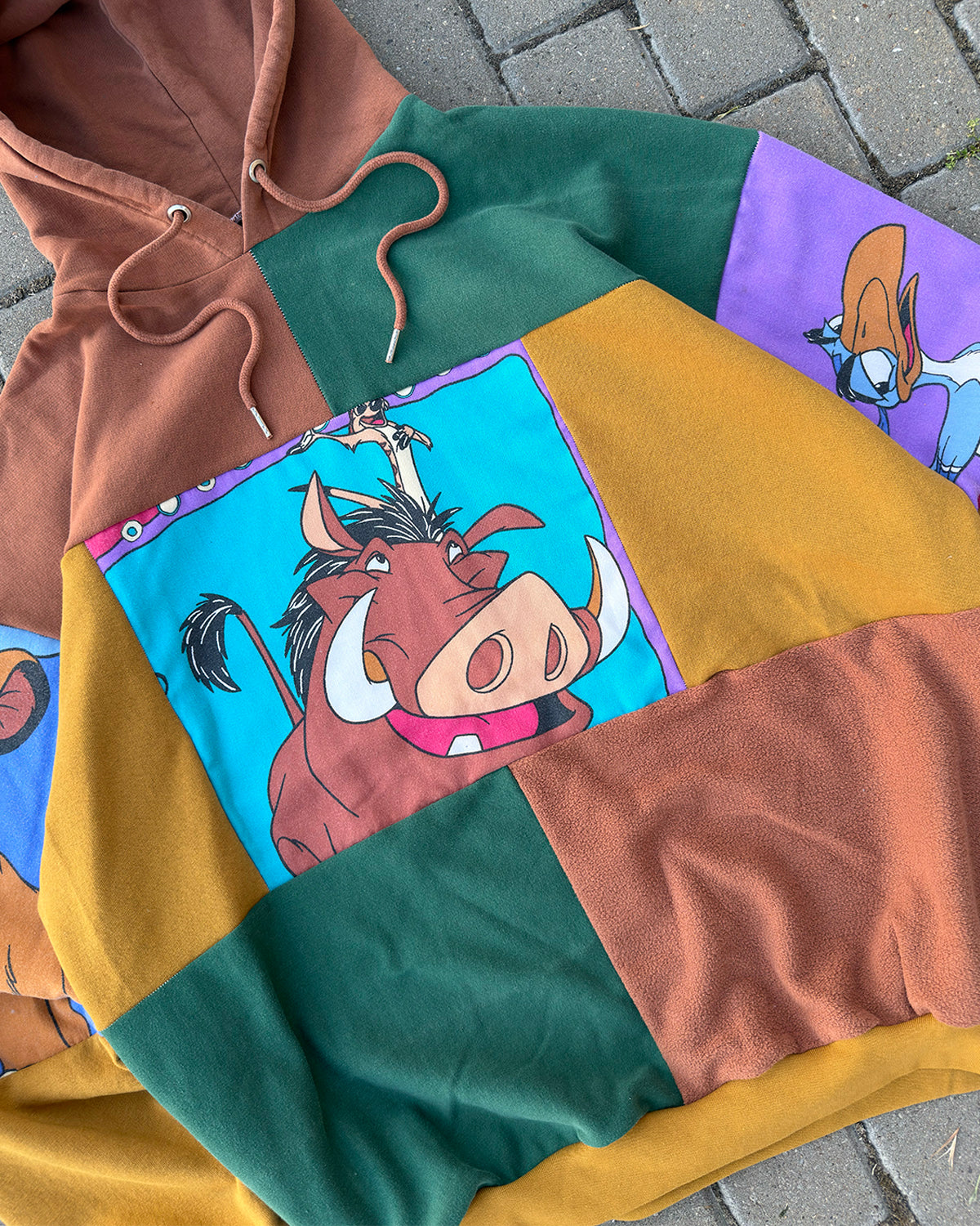 'HAKUNA MATATA' PATCHWORK HOODIE (XL)