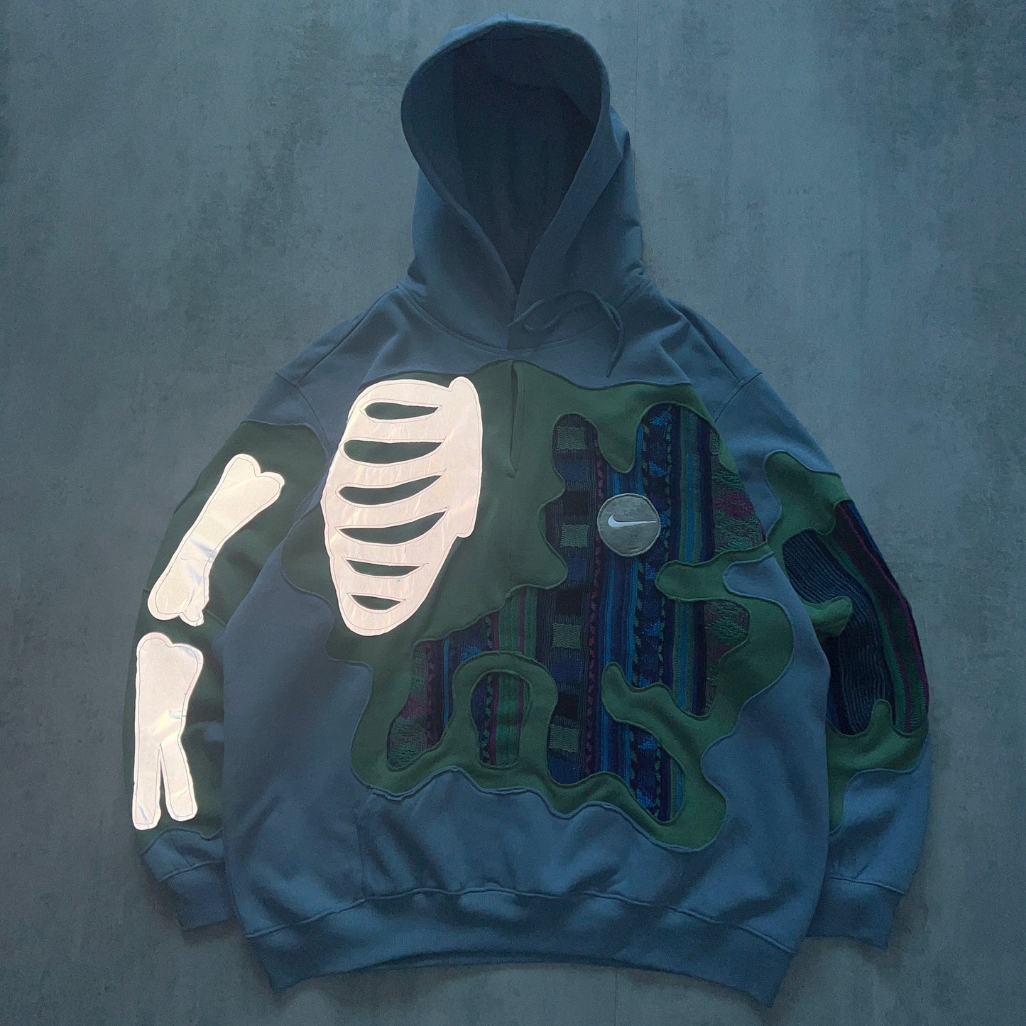 'BONES' REFLECTIVE HOODIE (XL)