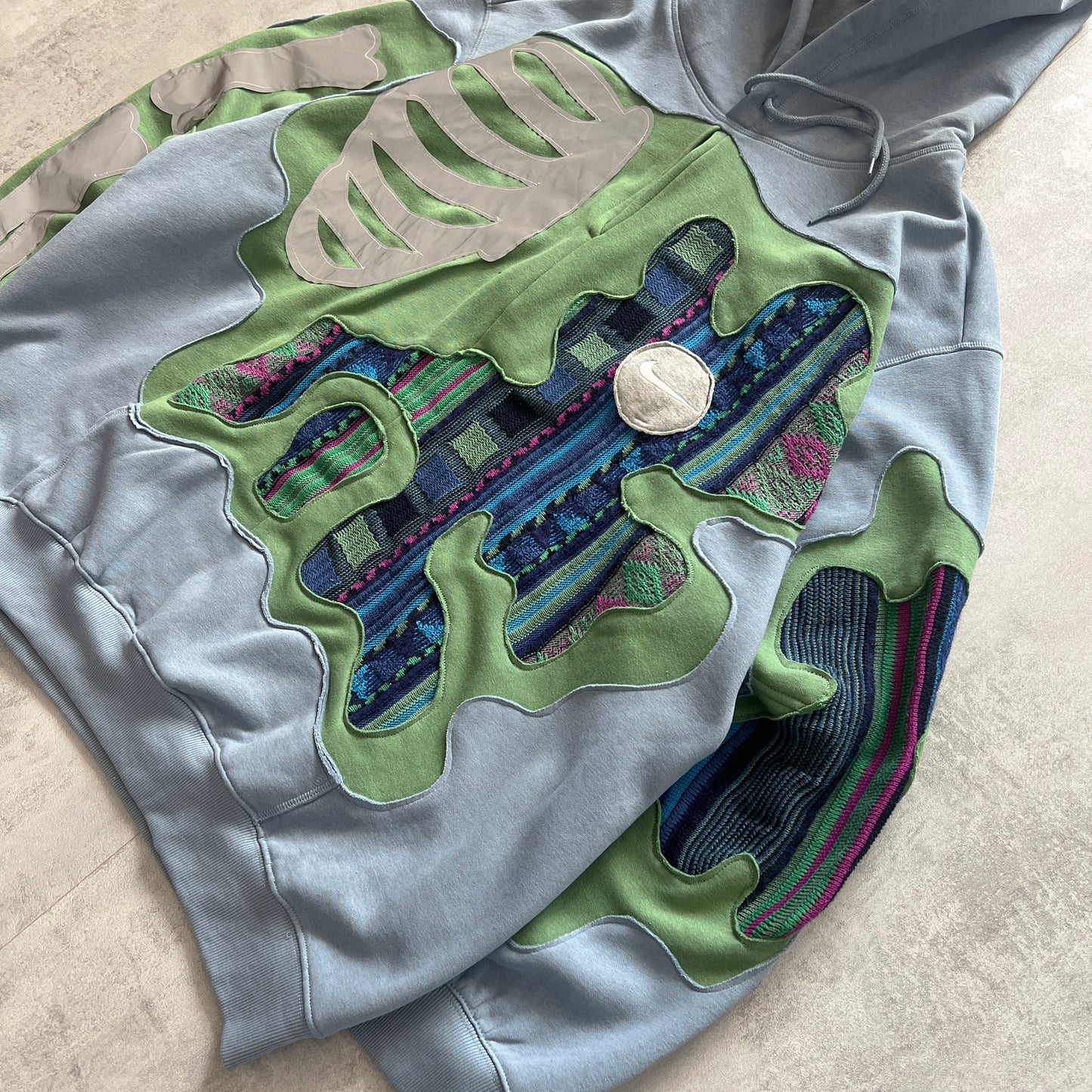'BONES' REFLECTIVE HOODIE (XL)