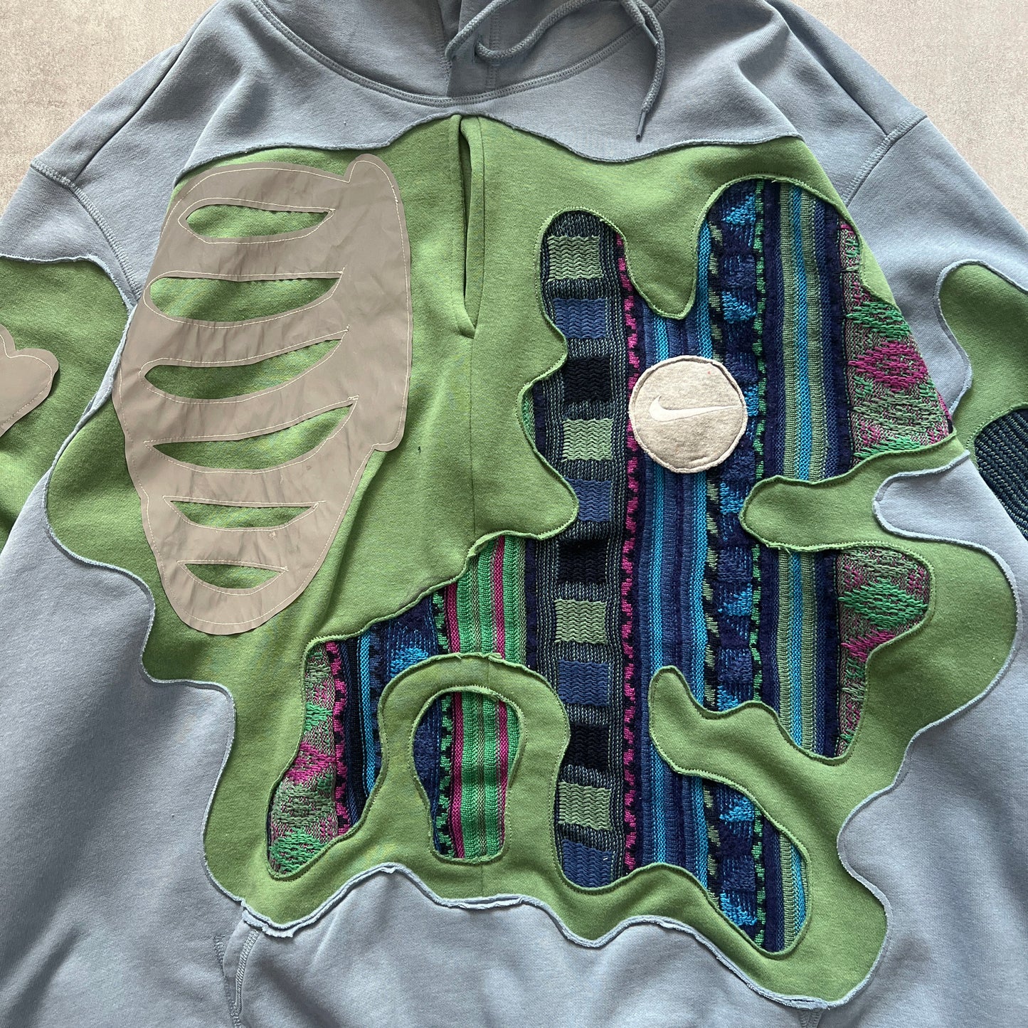 'BONES' REFLECTIVE HOODIE (XL)