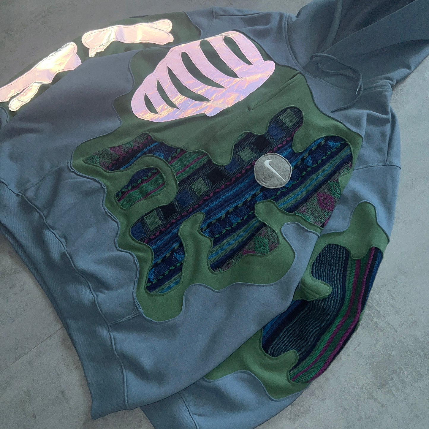 'BONES' REFLECTIVE HOODIE (XL)