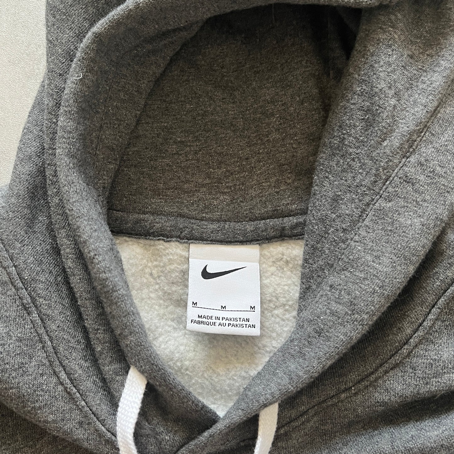 'CHAMPIONS' HOODIE (M)