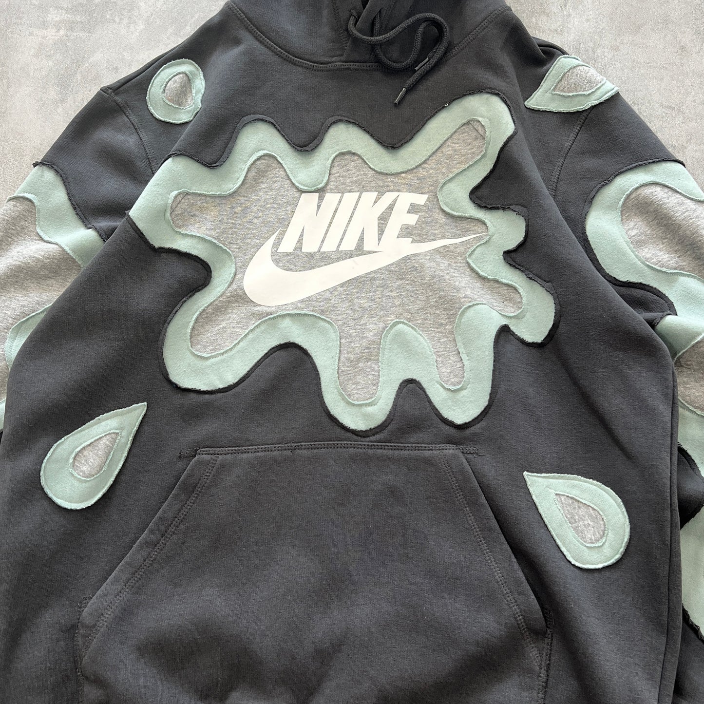 'SPLASH' HOODIE (M)