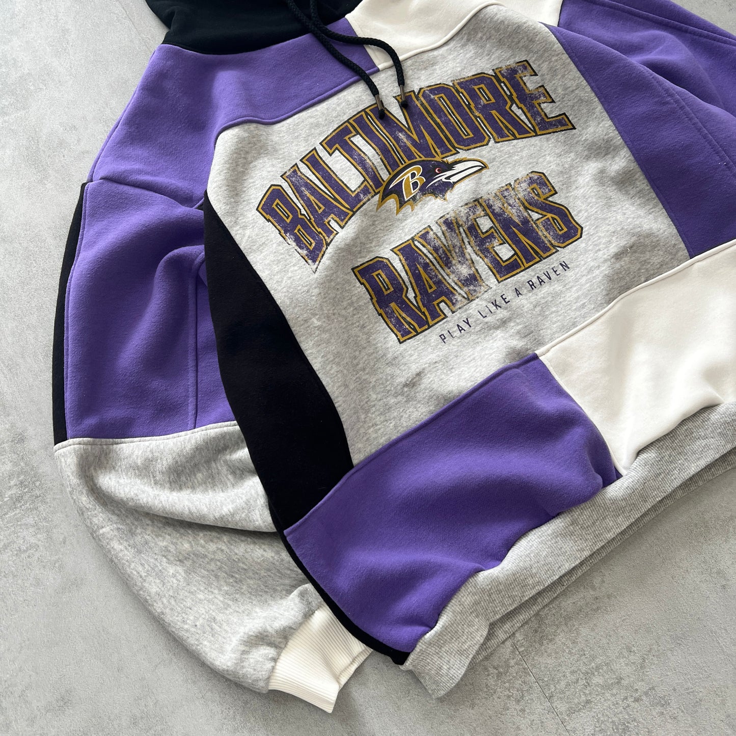 'RAVENS' HOODIE (M)
