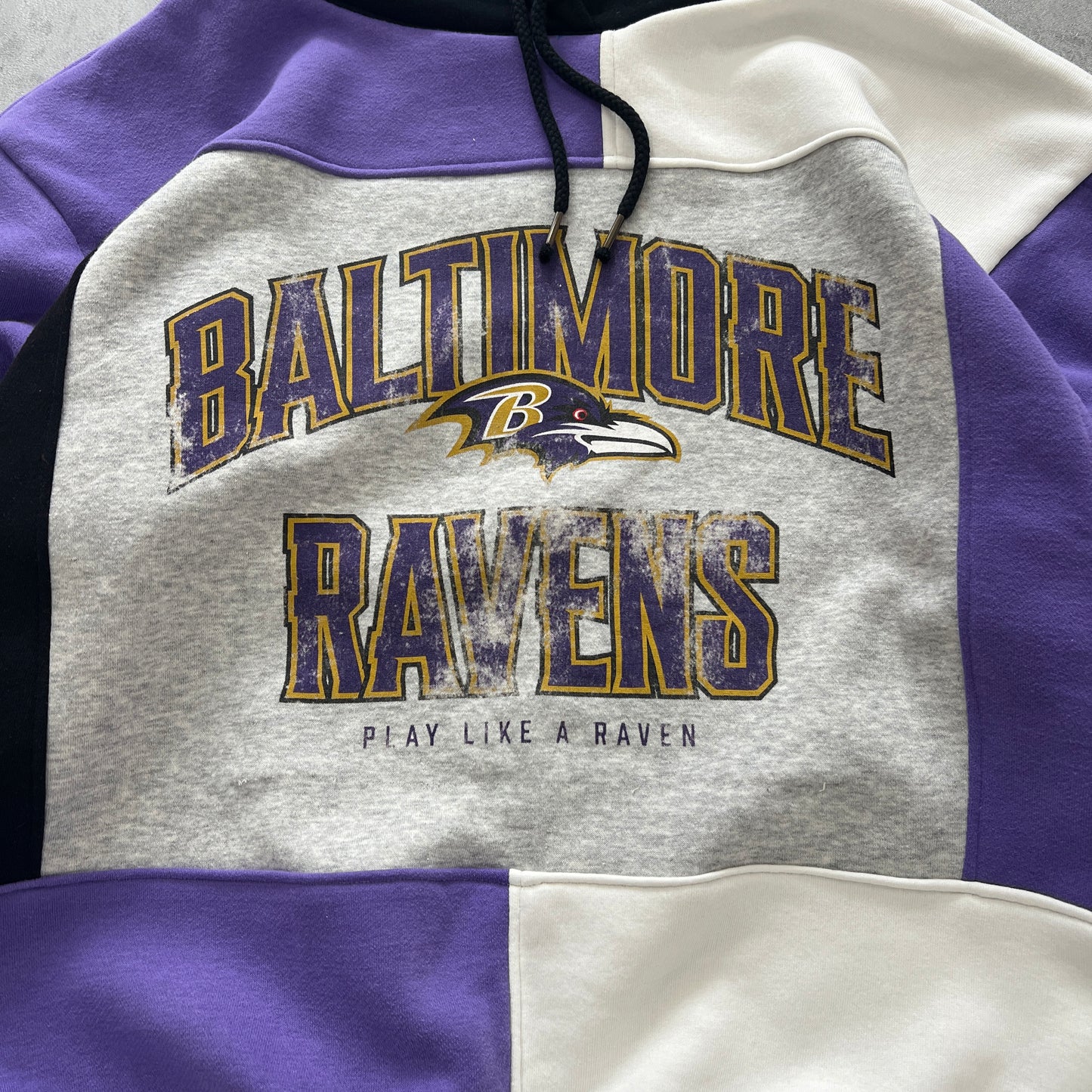 'RAVENS' HOODIE (M)