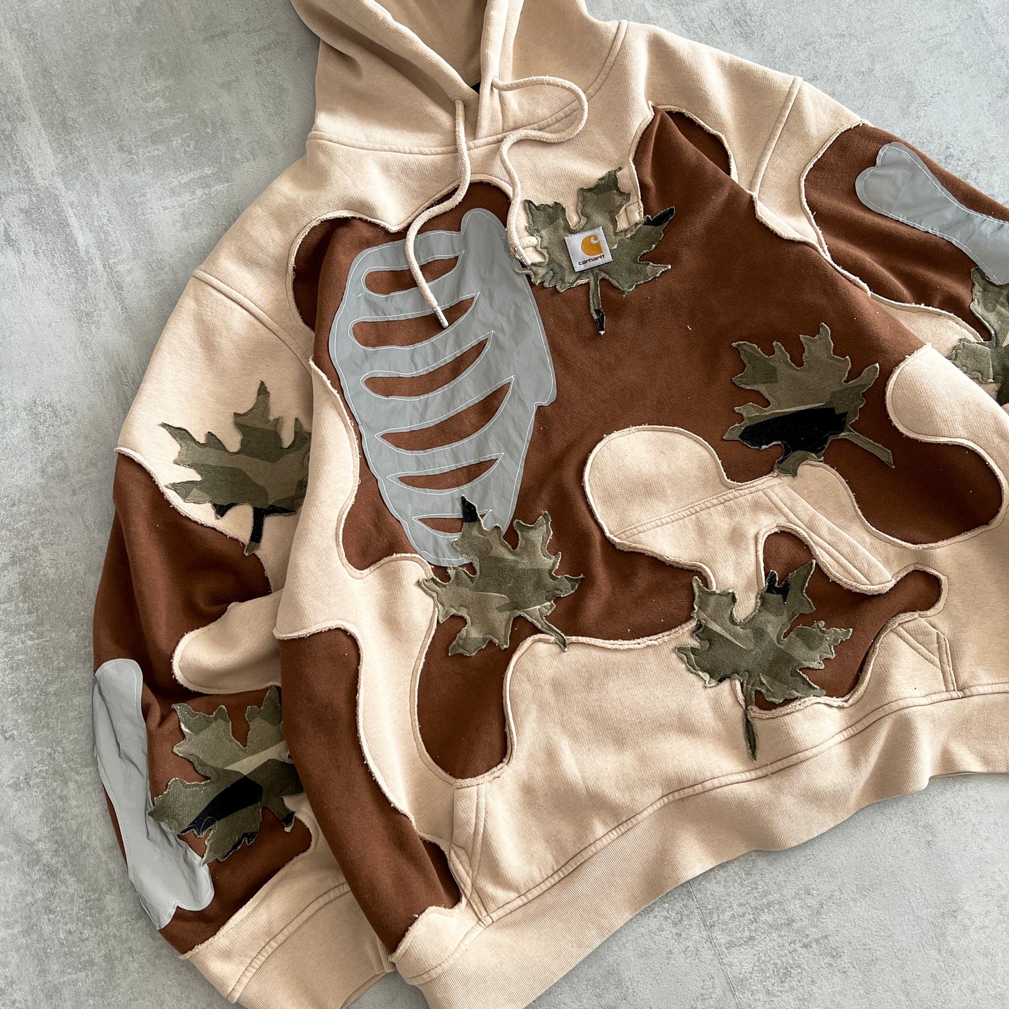'LEAVES' REFLECTIVE HOODIE (XL)