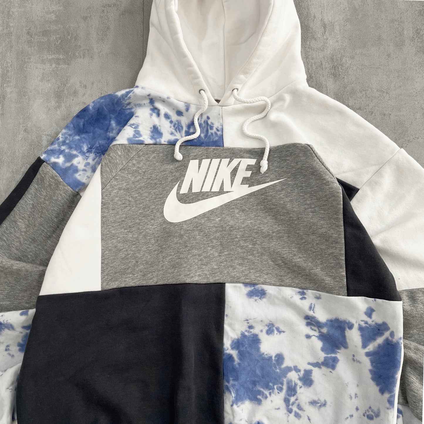 'PATCHWORK' HOODIE (XL)