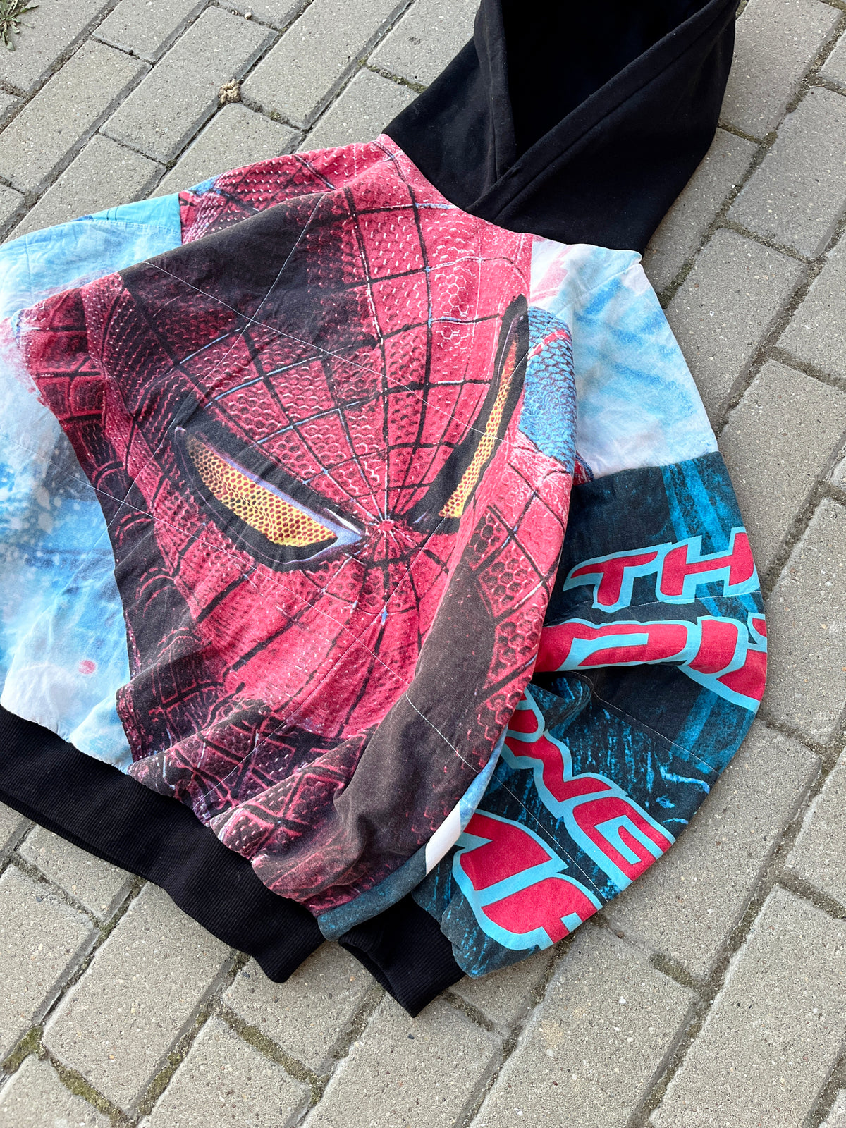 'SPIDEY' HOODIE (L)