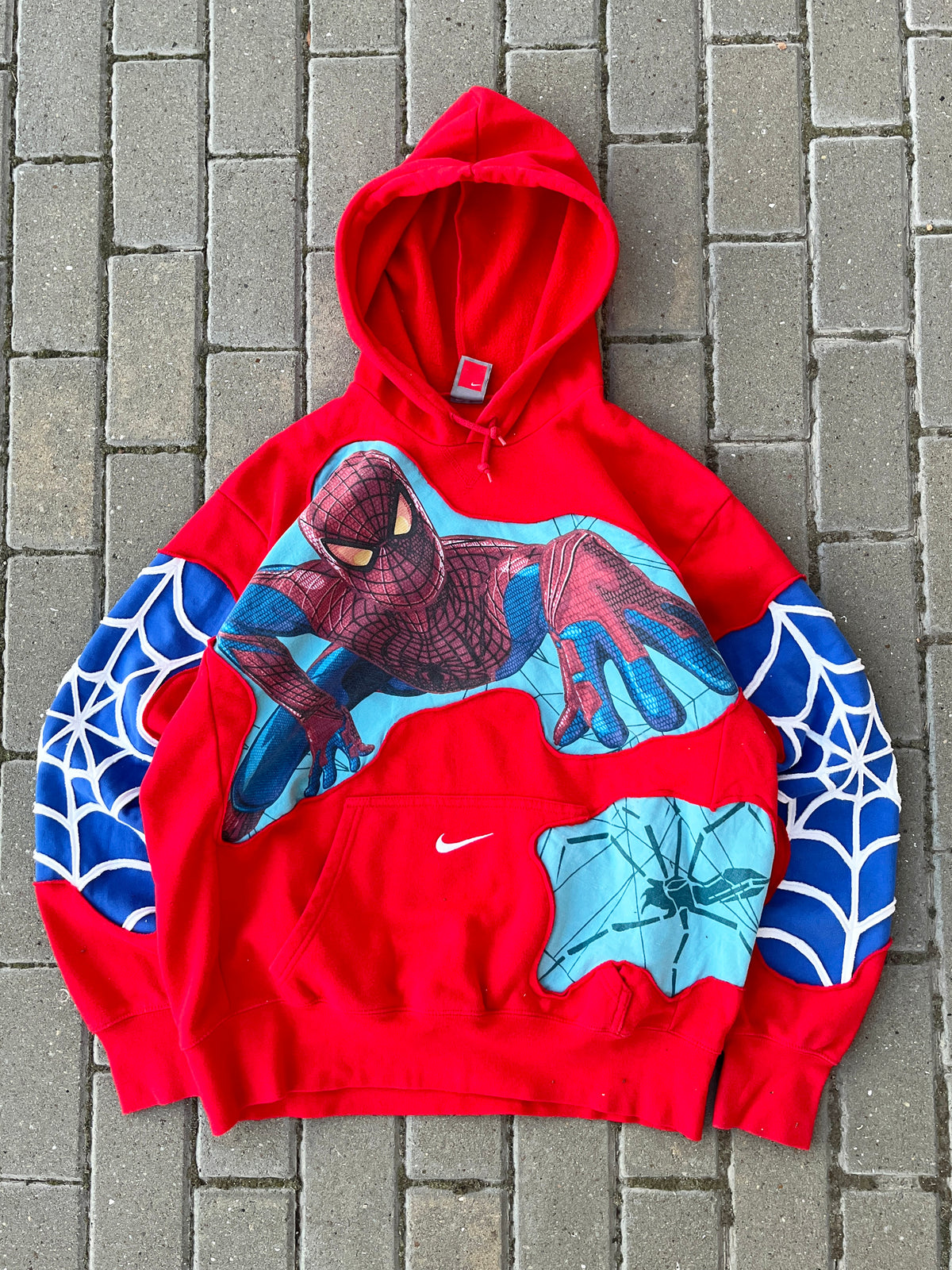 'SPIDEY' HOODIE (L)