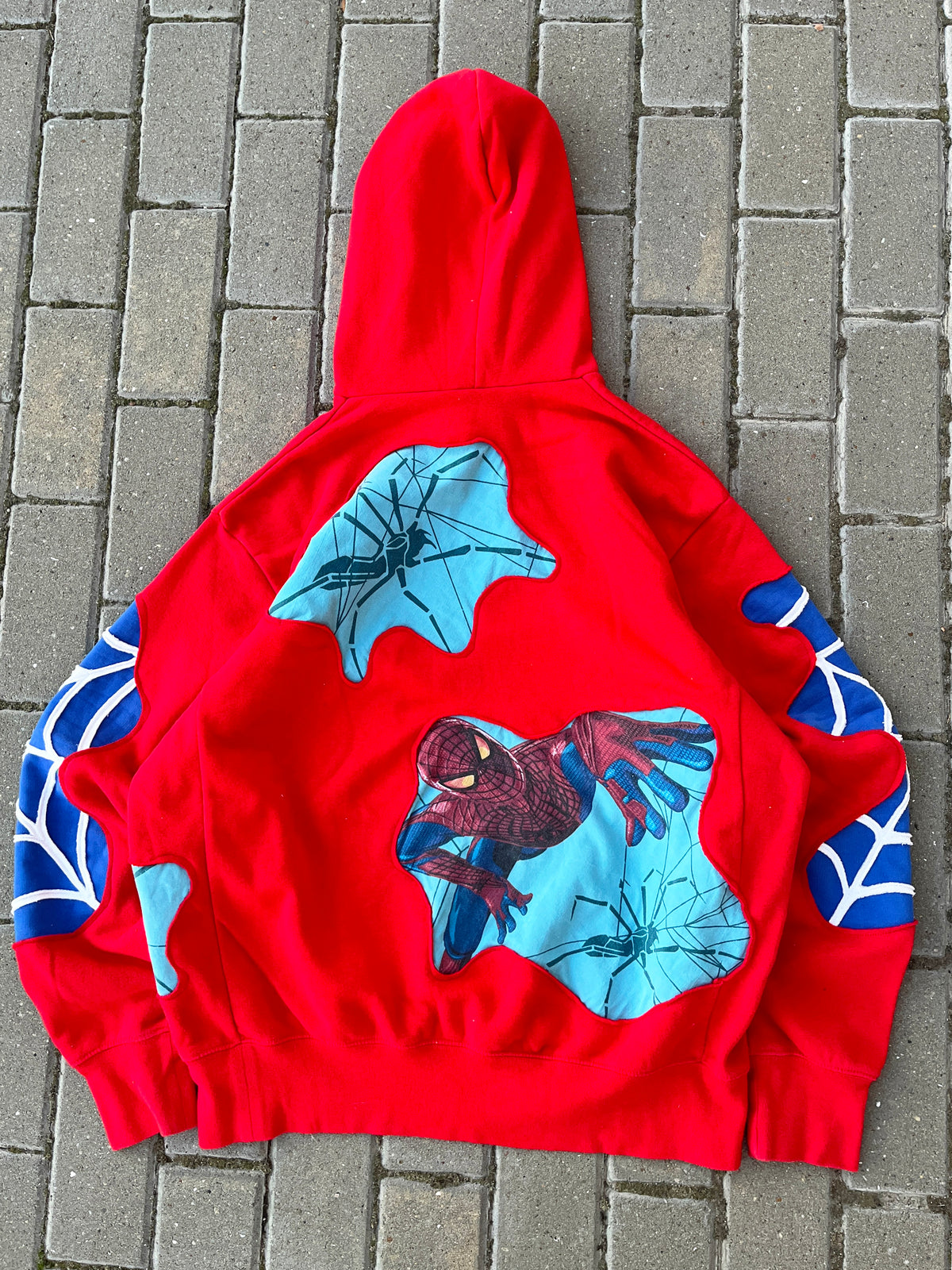 'SPIDEY' HOODIE (L)