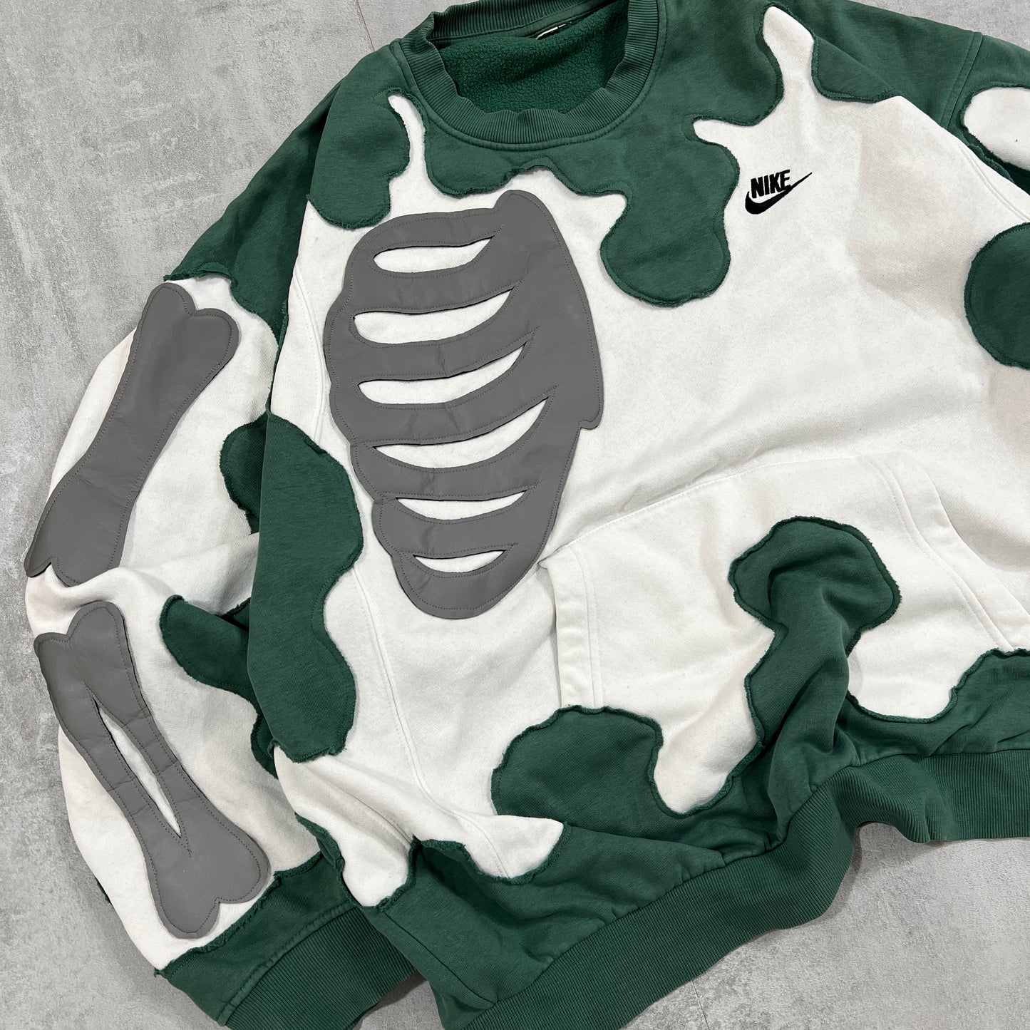 'BONES' REFLECTIVE SWEATSHIRT (XXL)