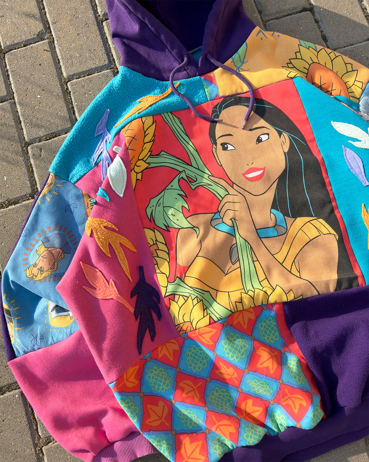 'COLORS OF THE WIND' PATCHWORK HOODIE (XXL)