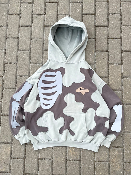 'BONES' REFLECTIVE HOODIE (M)