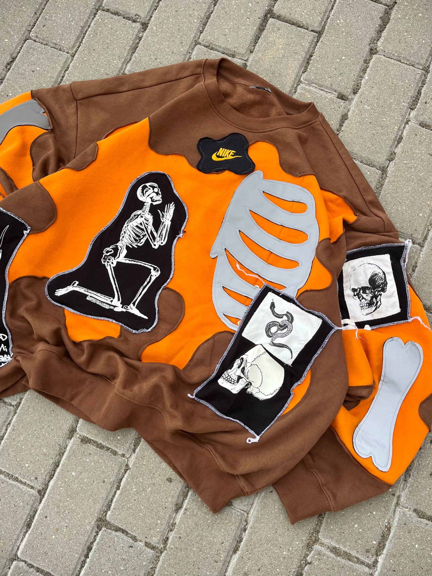 'BONES' REFLECTIVE SWEATSHIRT (XXL)