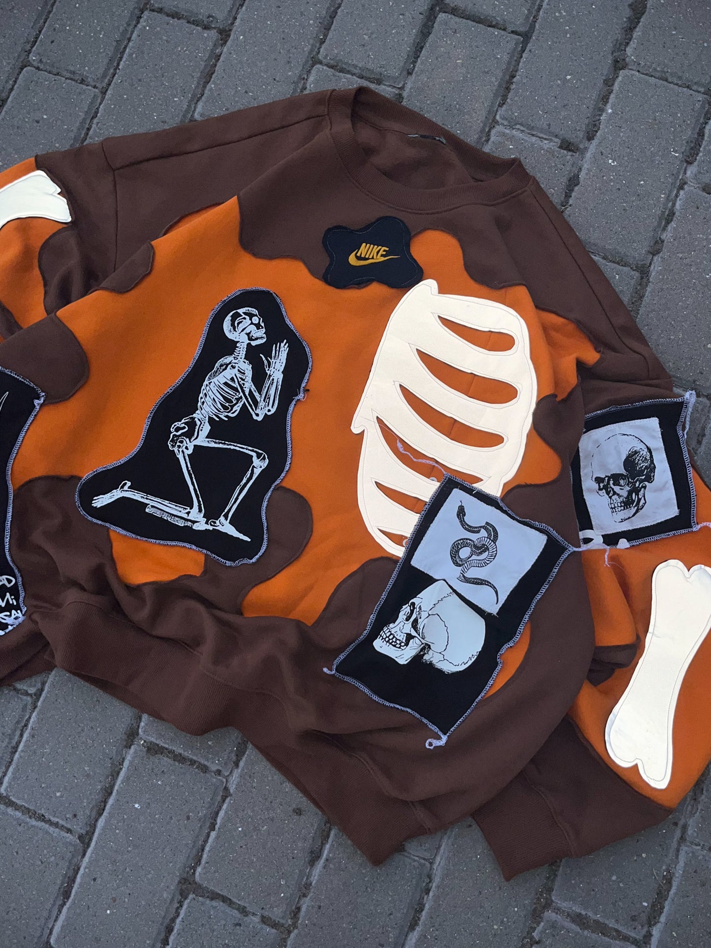 'BONES' REFLECTIVE SWEATSHIRT (XXL)