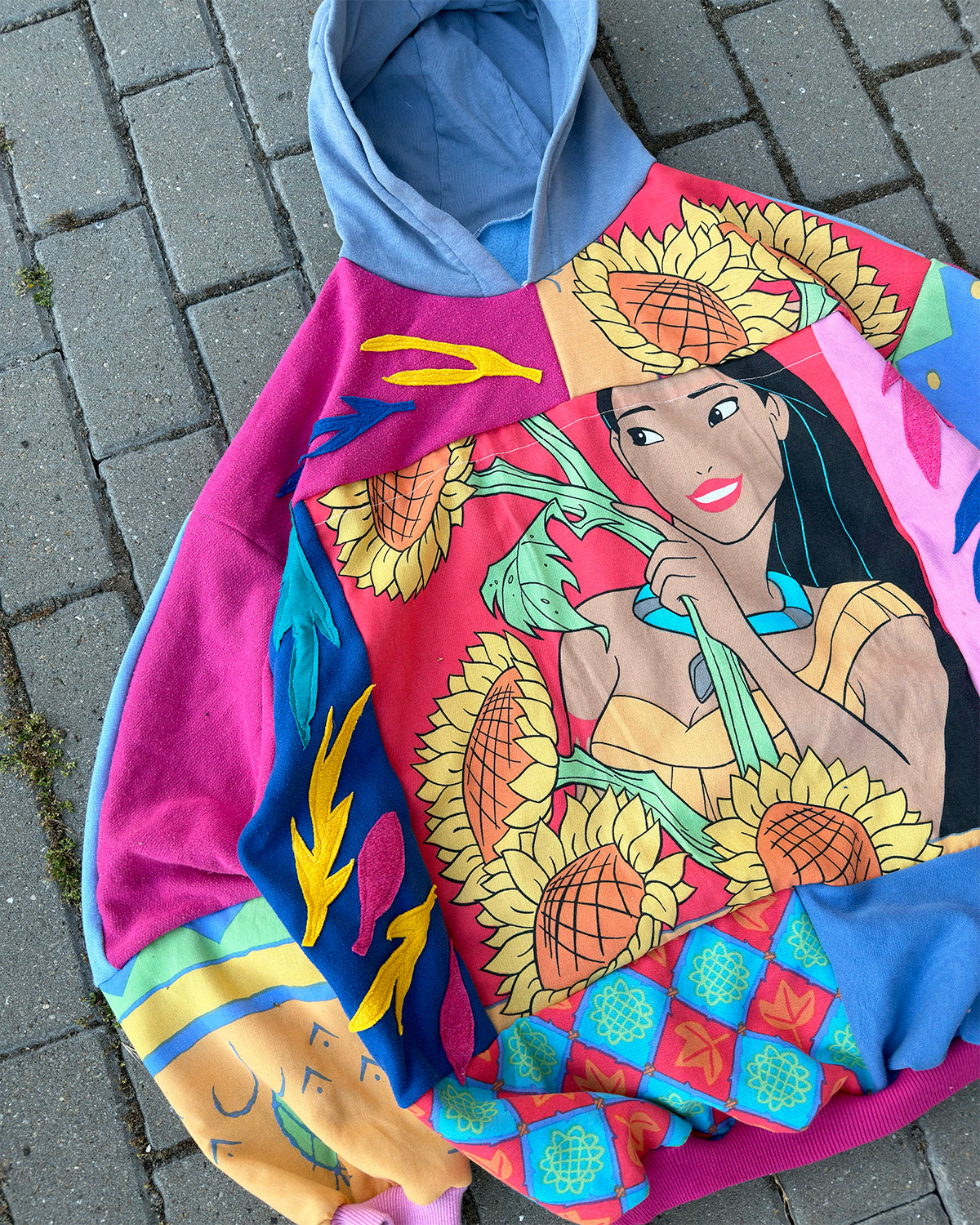 'COLORS OF THE WIND' PATCHWORK HOODIE (XXL)
