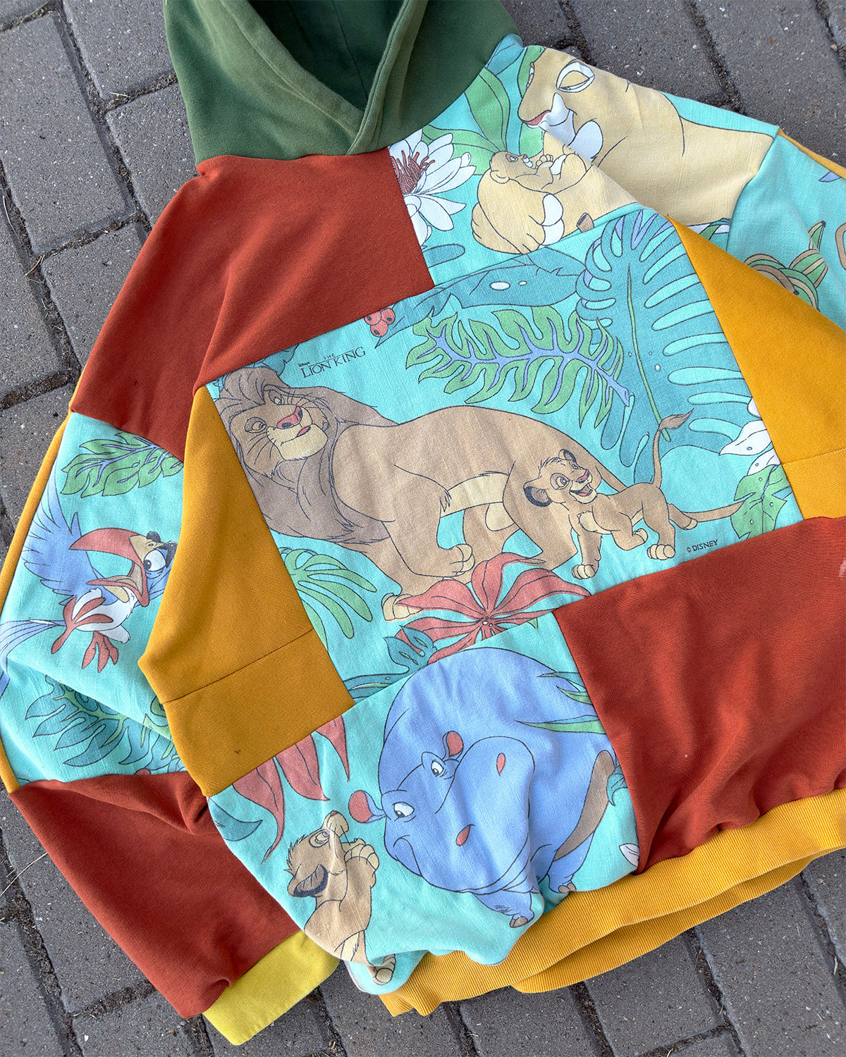 'HAKUNA MATATA' PATCHWORK HOODIE (XL)