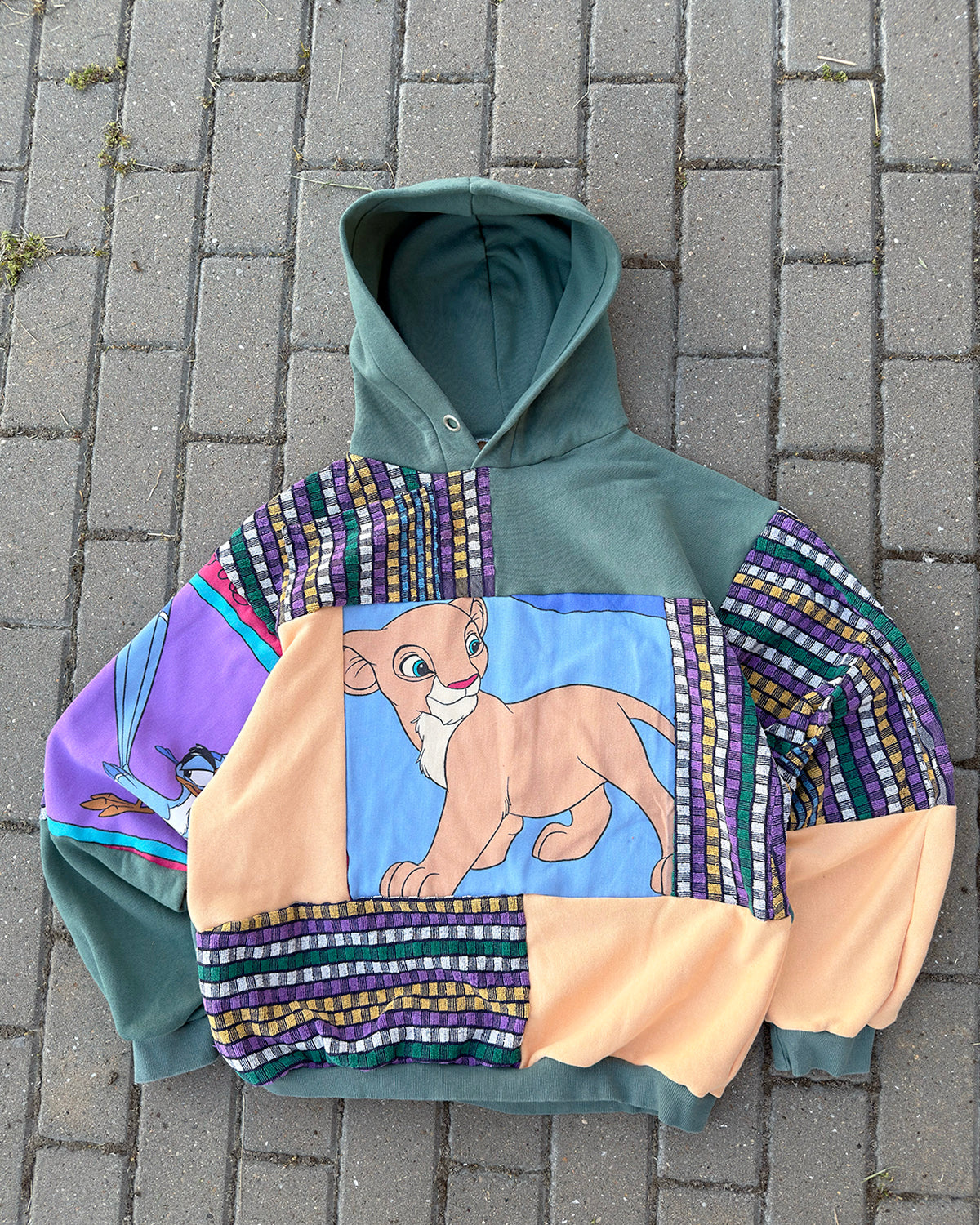 'HAKUNA MATATA' PATCHWORK HOODIE (M)