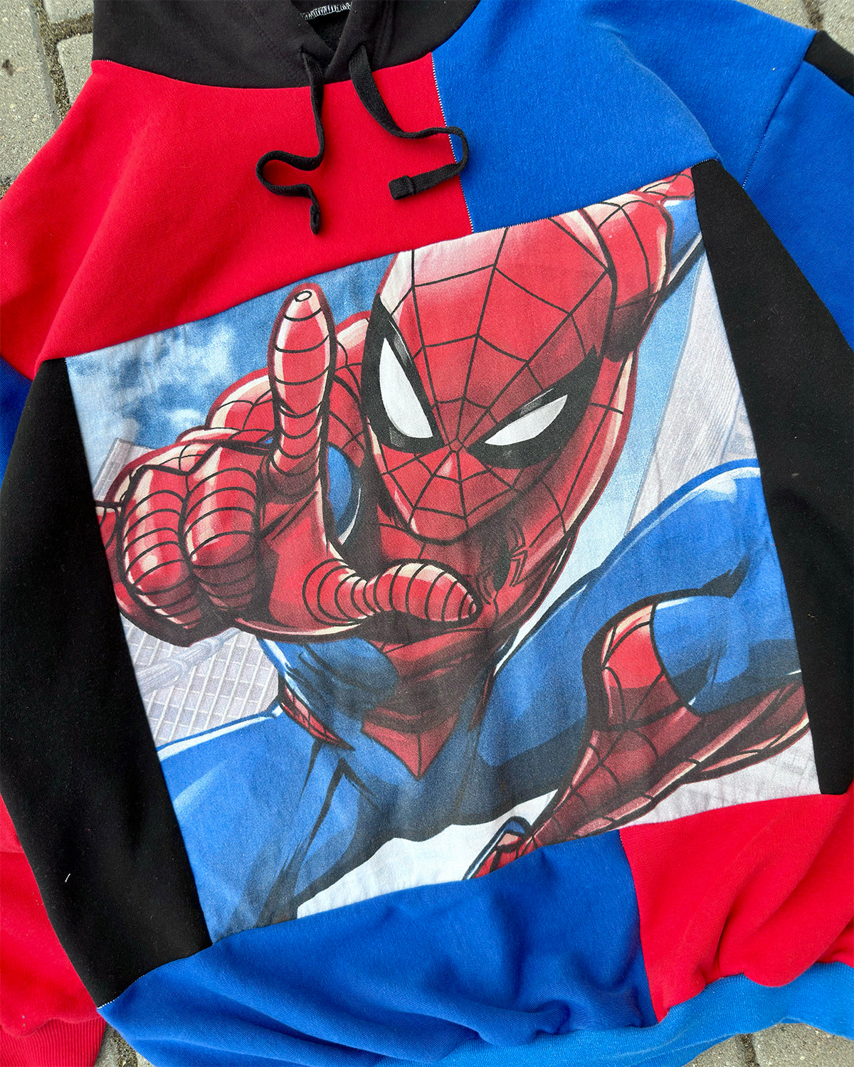 'SPIDEY' REWORKED HOODIE (XL)