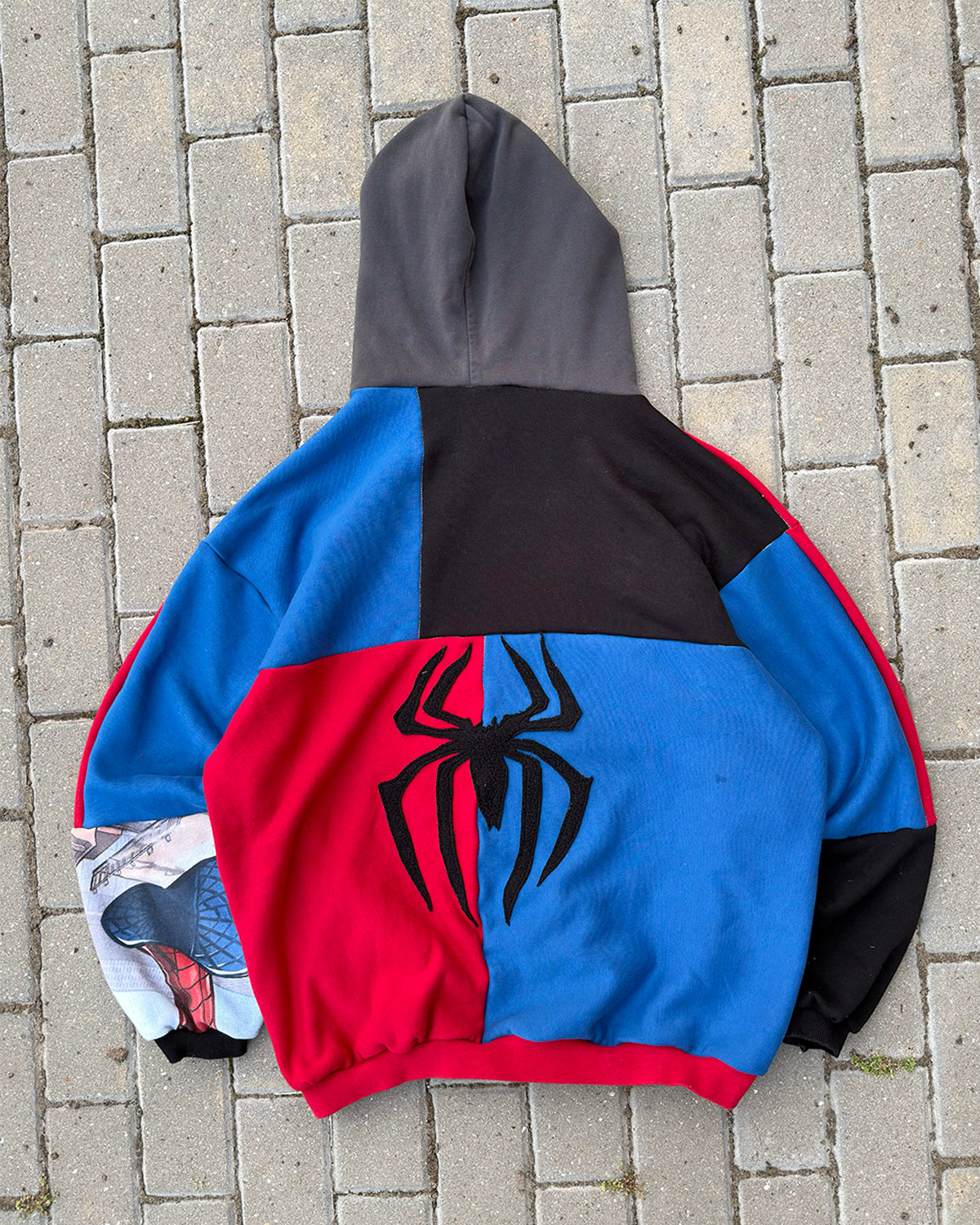 'SPIDEY' REWORKED HOODIE (XL)