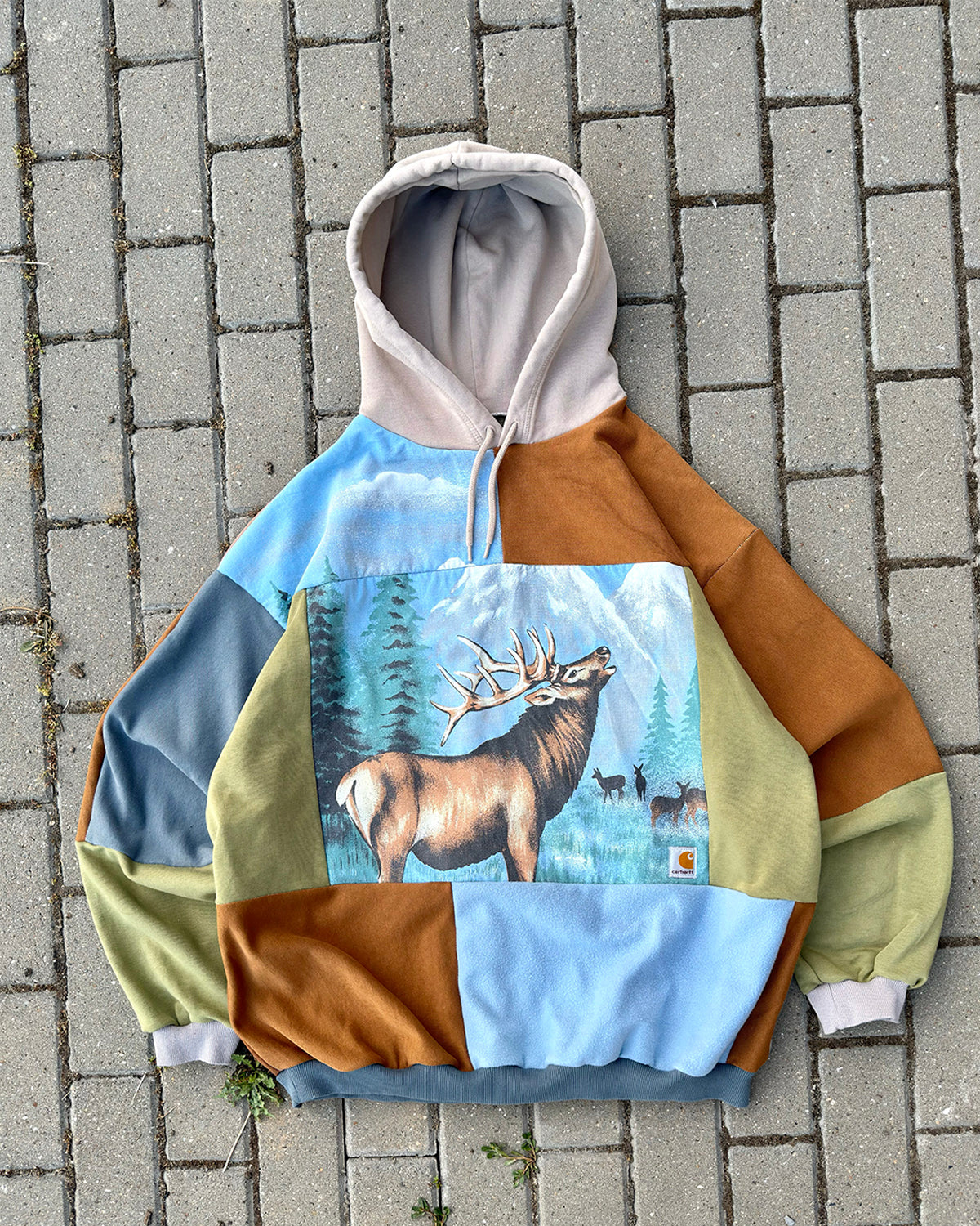 'NATURE' REWORKED HOODIE (XXL)
