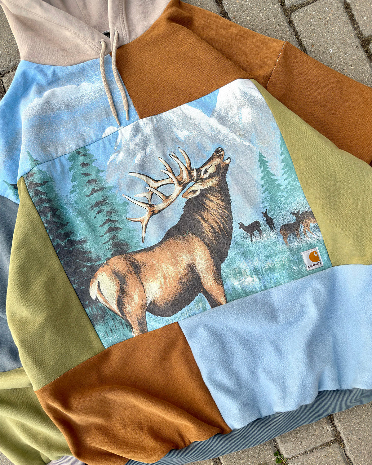 'NATURE' REWORKED HOODIE (XXL)