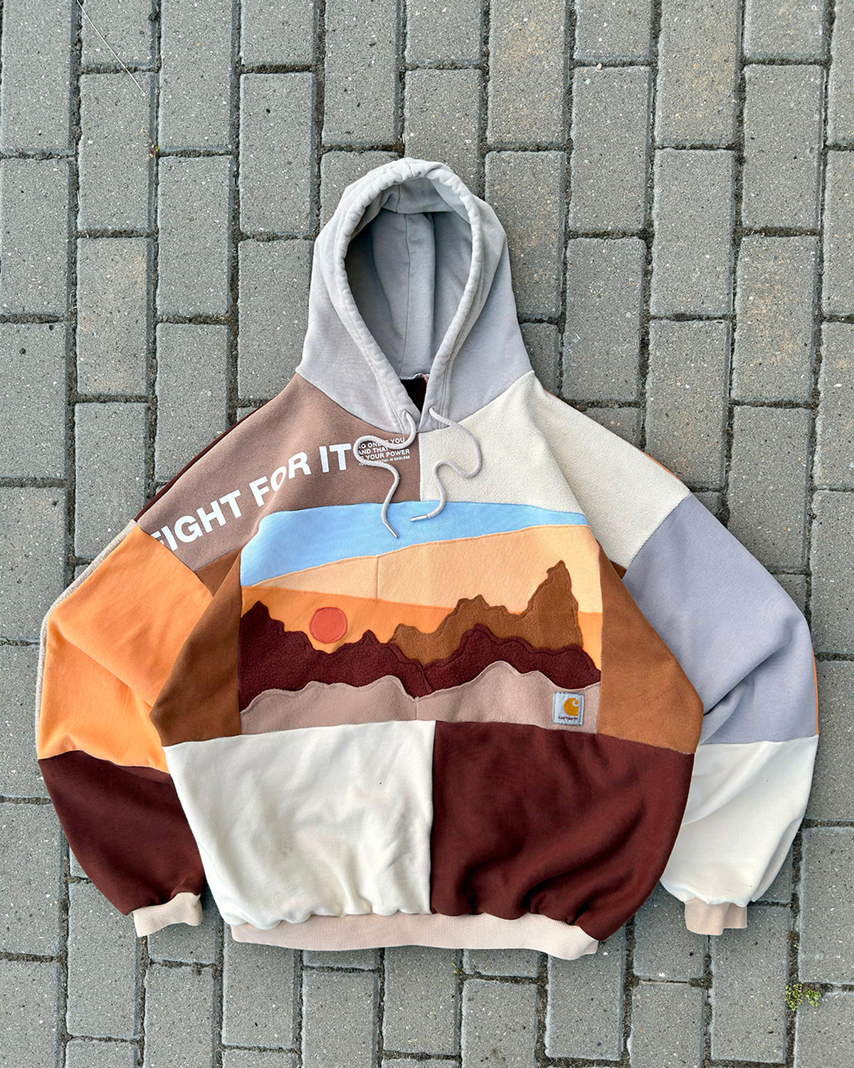 'MOUNTAINS' REWORKED HOODIE (XL)