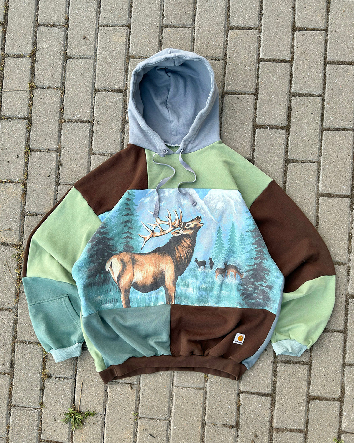 'NATURE' REWORKED HOODIE (XL)