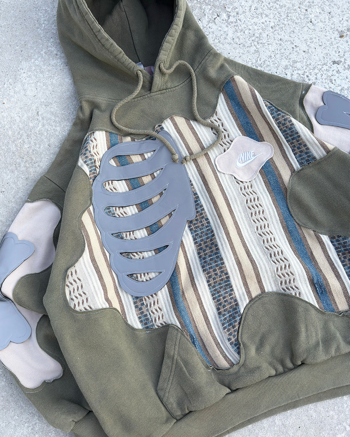 'COOGI STYLE' REFLECTIVE HOODIE (M)