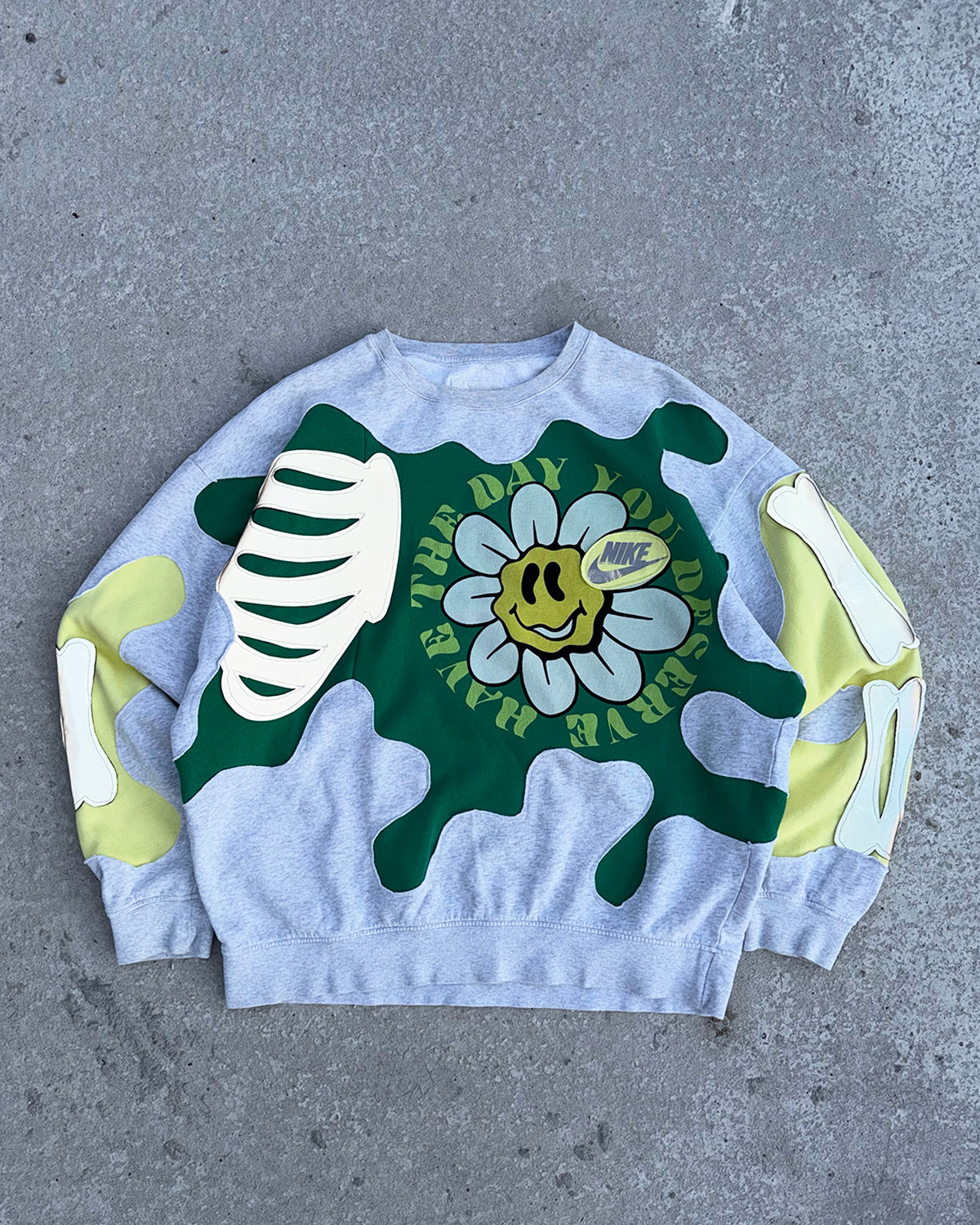 'HAVE THE DAY YOU DESERVE' REFLECTIVE SWEATSHIRT (L)
