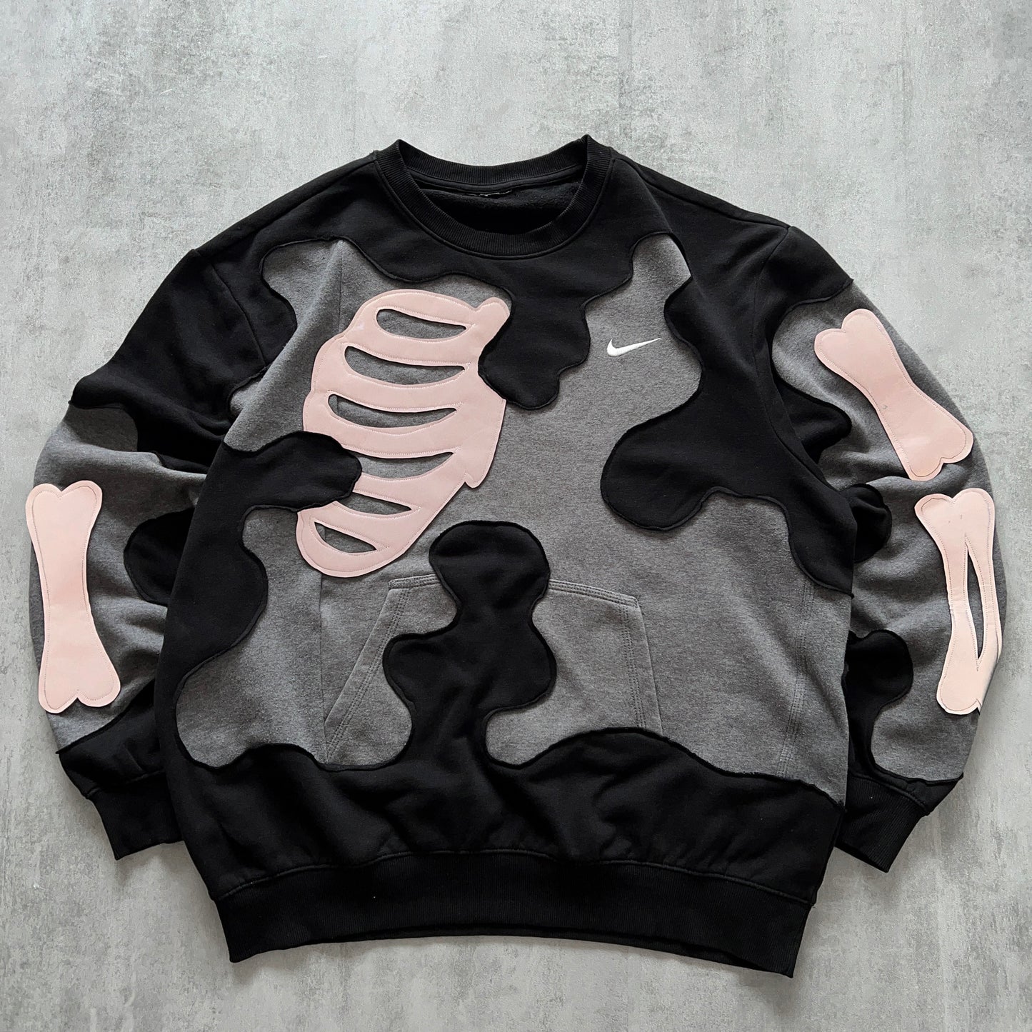 'BONES' REFLECTIVE SWEATSHIRT (L)