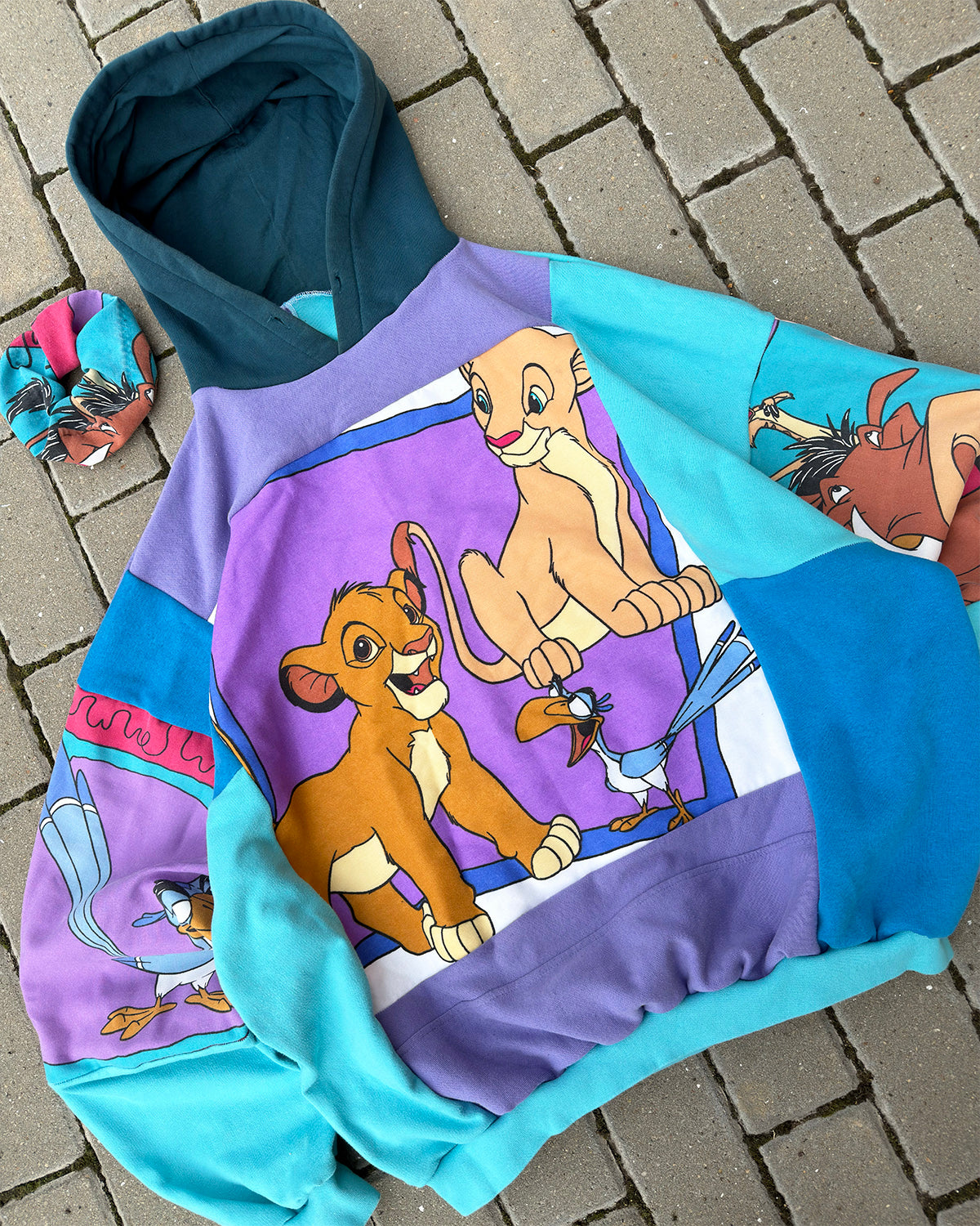 'HAKUNA MATATA' PATCHWORK HOODIE + SCRUNCHY (XXL)