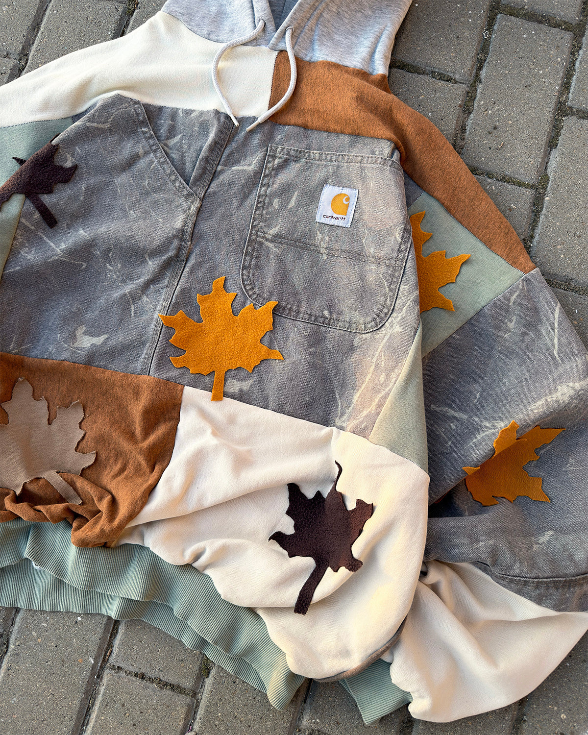 'LEAVES' PATCHWORK HOODIE (XL)
