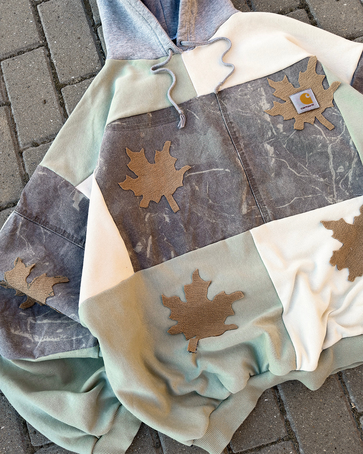 'LEAVES' PATCHWORK HOODIE (XXL)