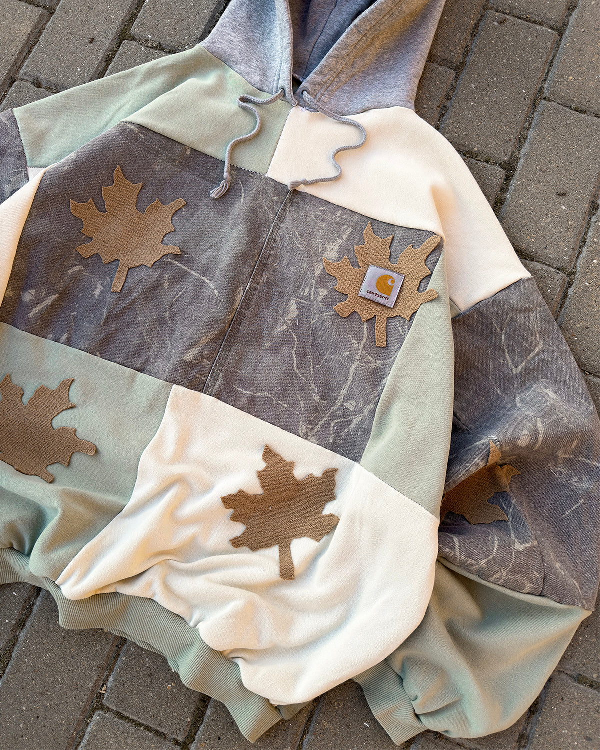 'LEAVES' PATCHWORK HOODIE (XXL)