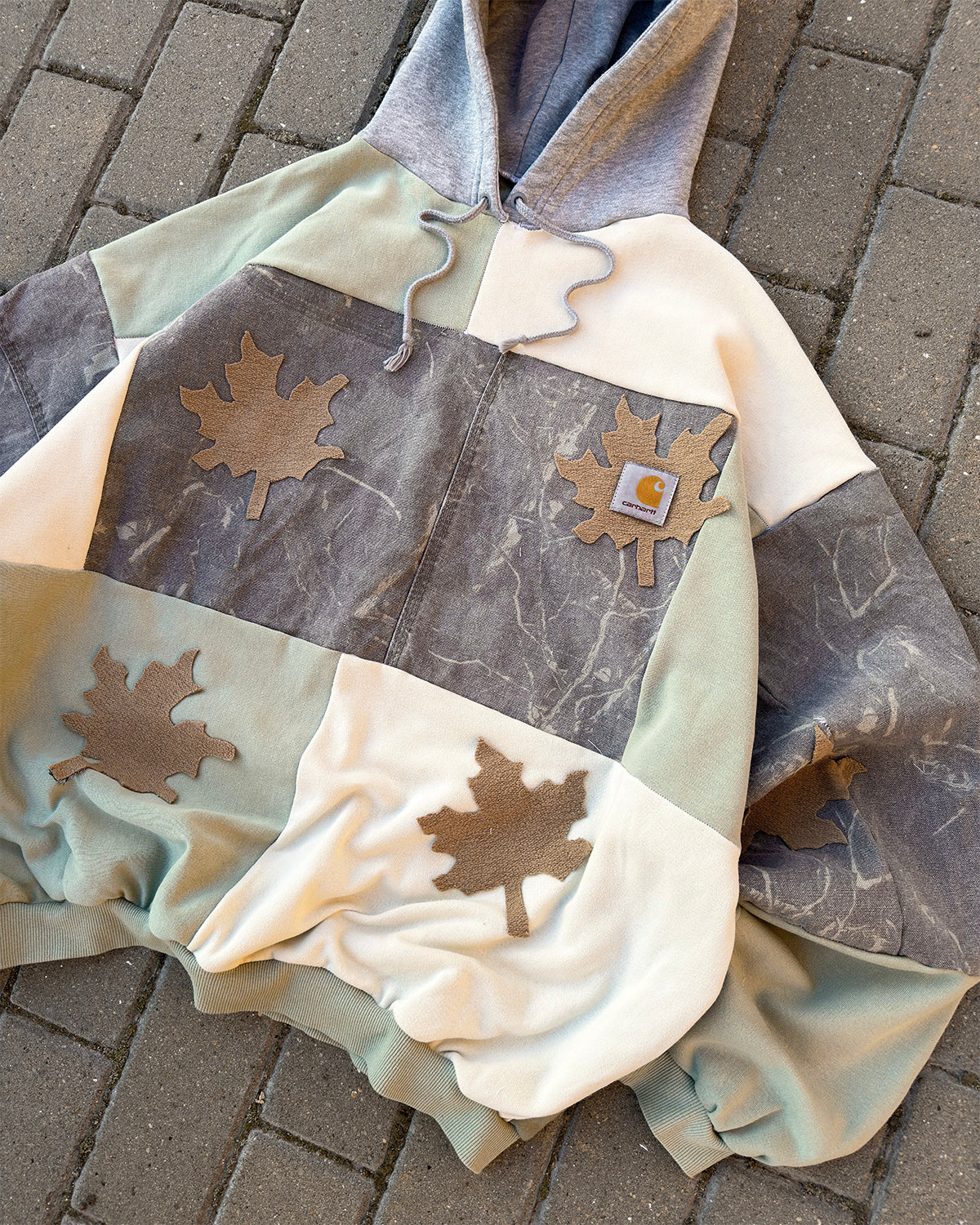 'LEAVES' PATCHWORK HOODIE (XXL)