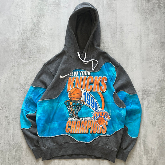 'CHAMPIONS' HOODIE (M)