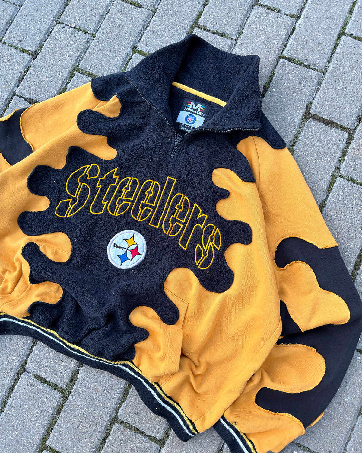 'STEELERS' REWORKED VINTAGE SWEATSHIRT (L)