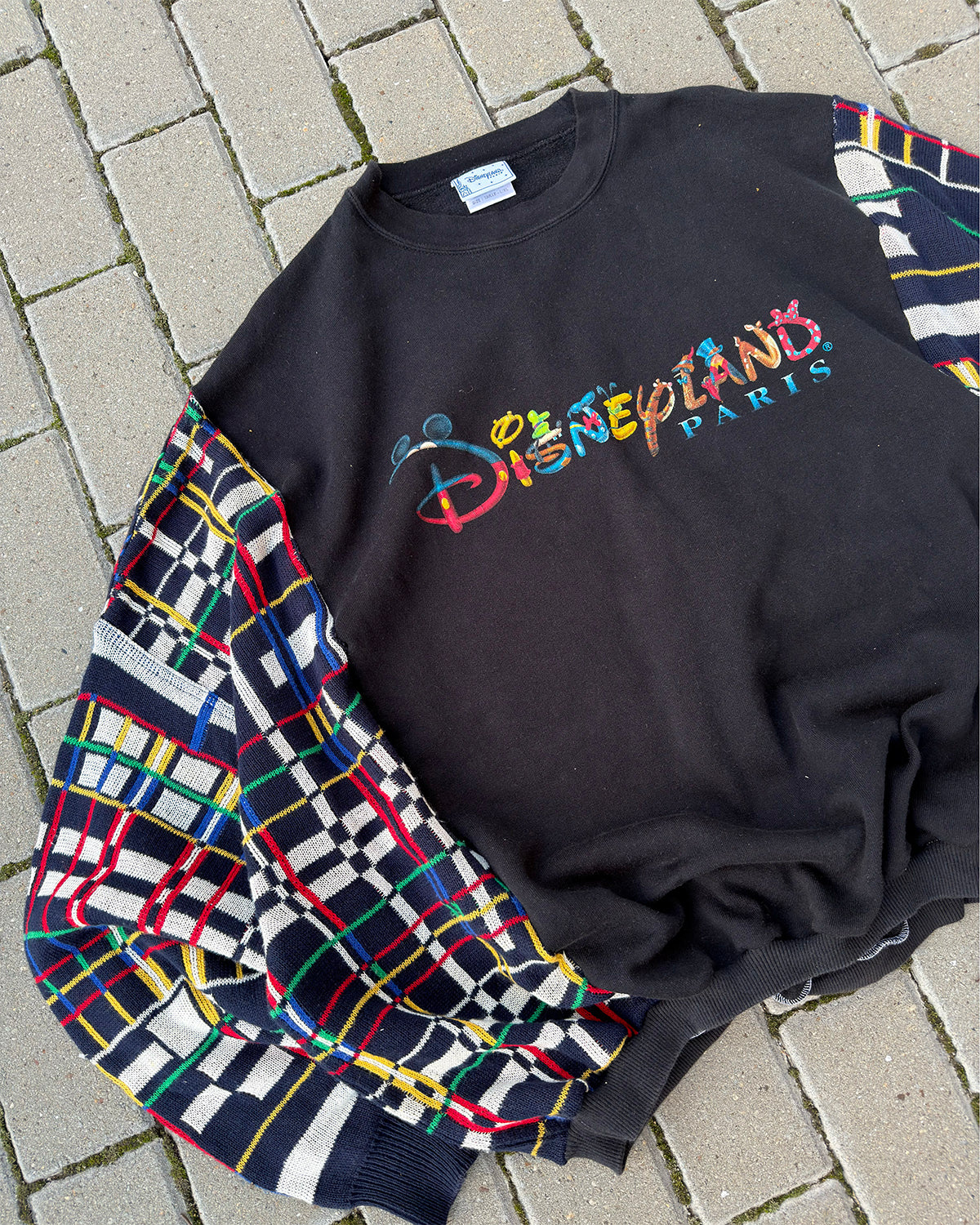 'CHILDHOOD' VINTAGE SWEATSHIRT (XXL)