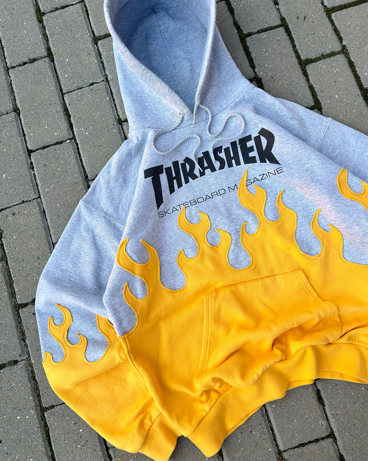 'FLAMES' HOODIE (M)