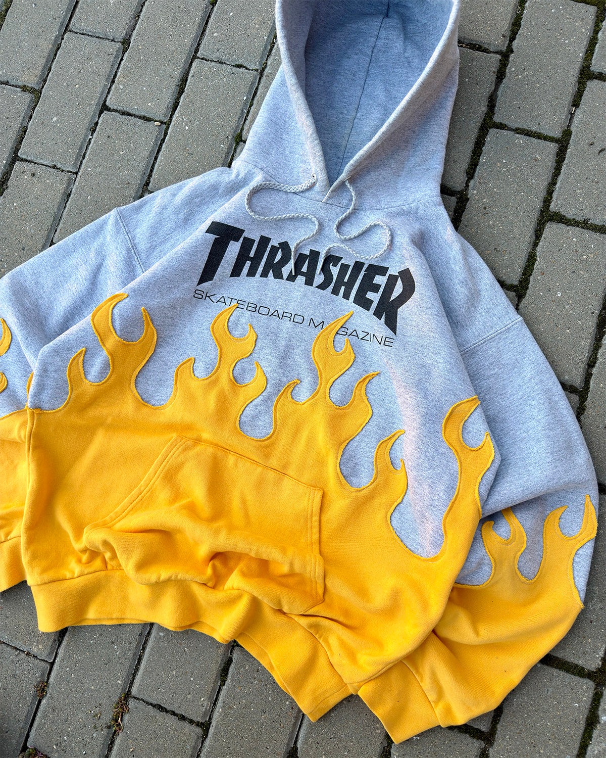 'FLAMES' HOODIE (M)