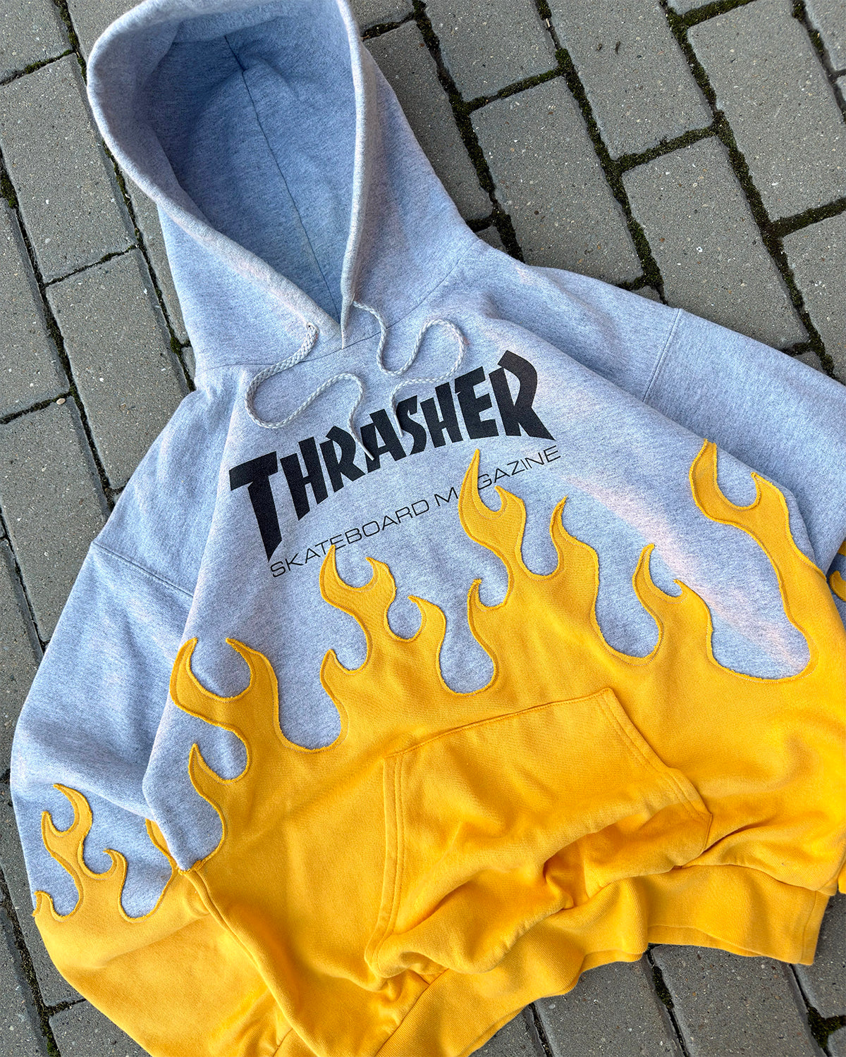 'FLAMES' HOODIE (M)