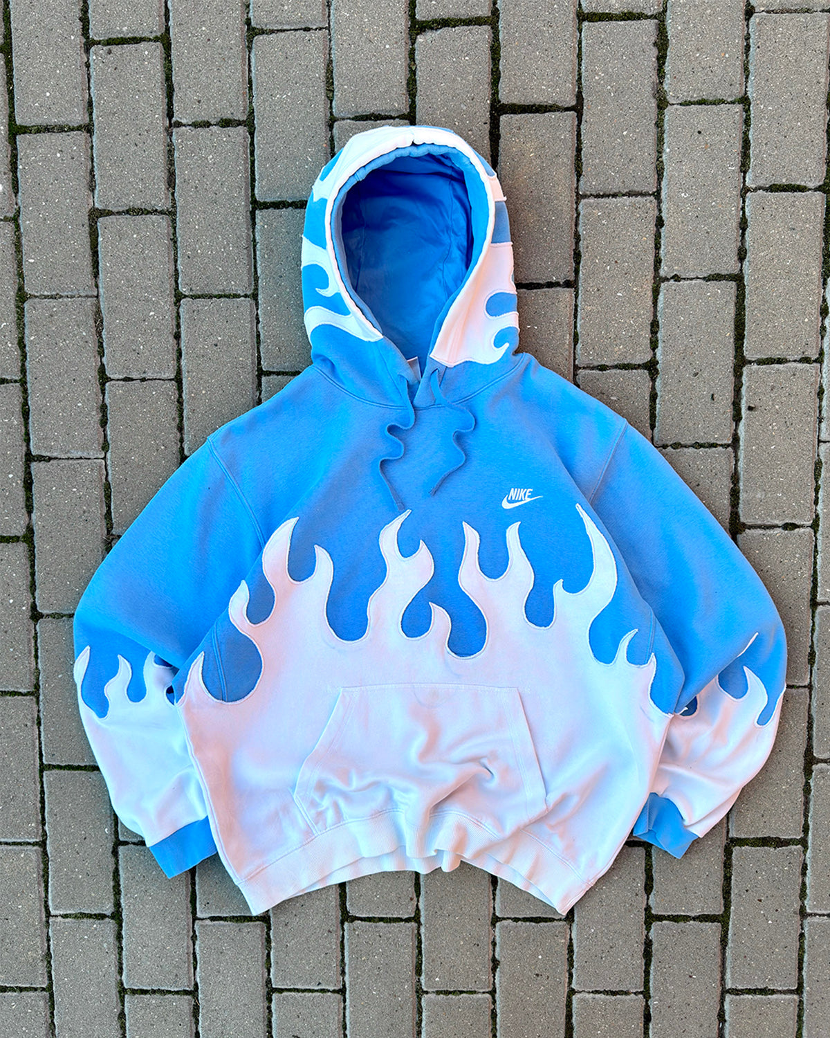 'FLAMES' HOODIE (XL)