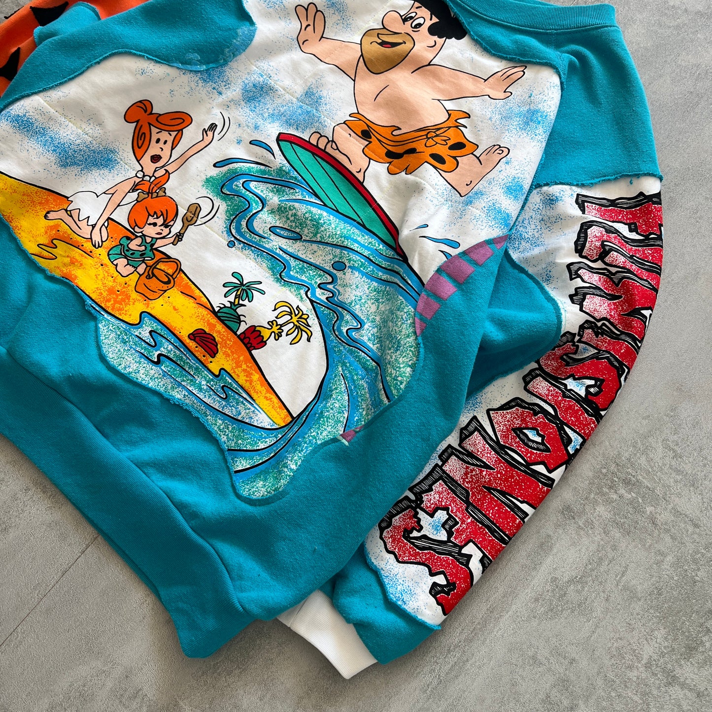 'YABBA DABBA DOO' VINTAGE SWEATSHIRT (S)