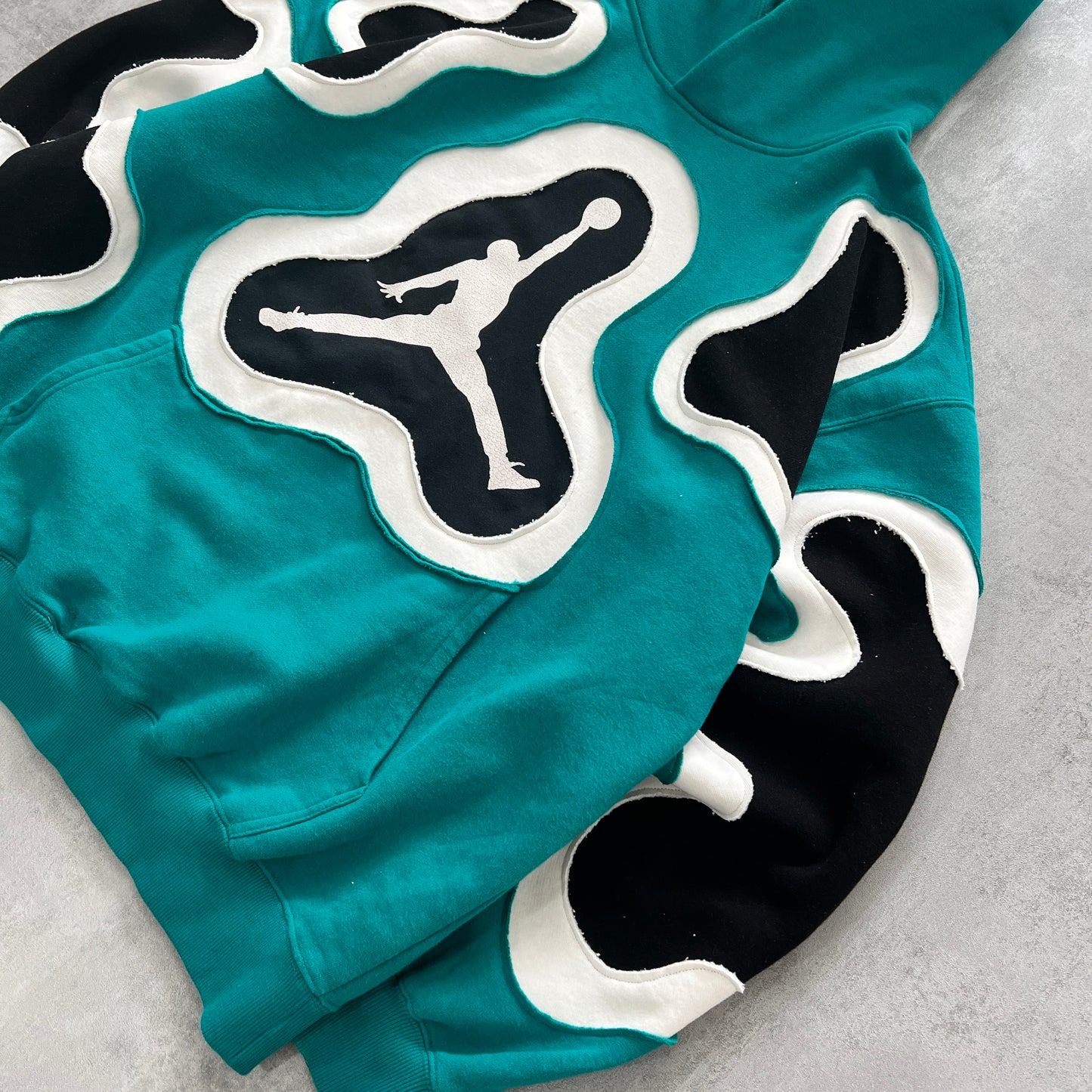 'SPLASH' HOODIE (XL)