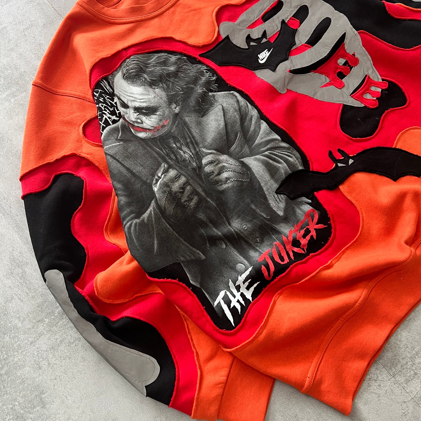 'JOKER' REFLECTIVE SWEATSHIRT (XL)