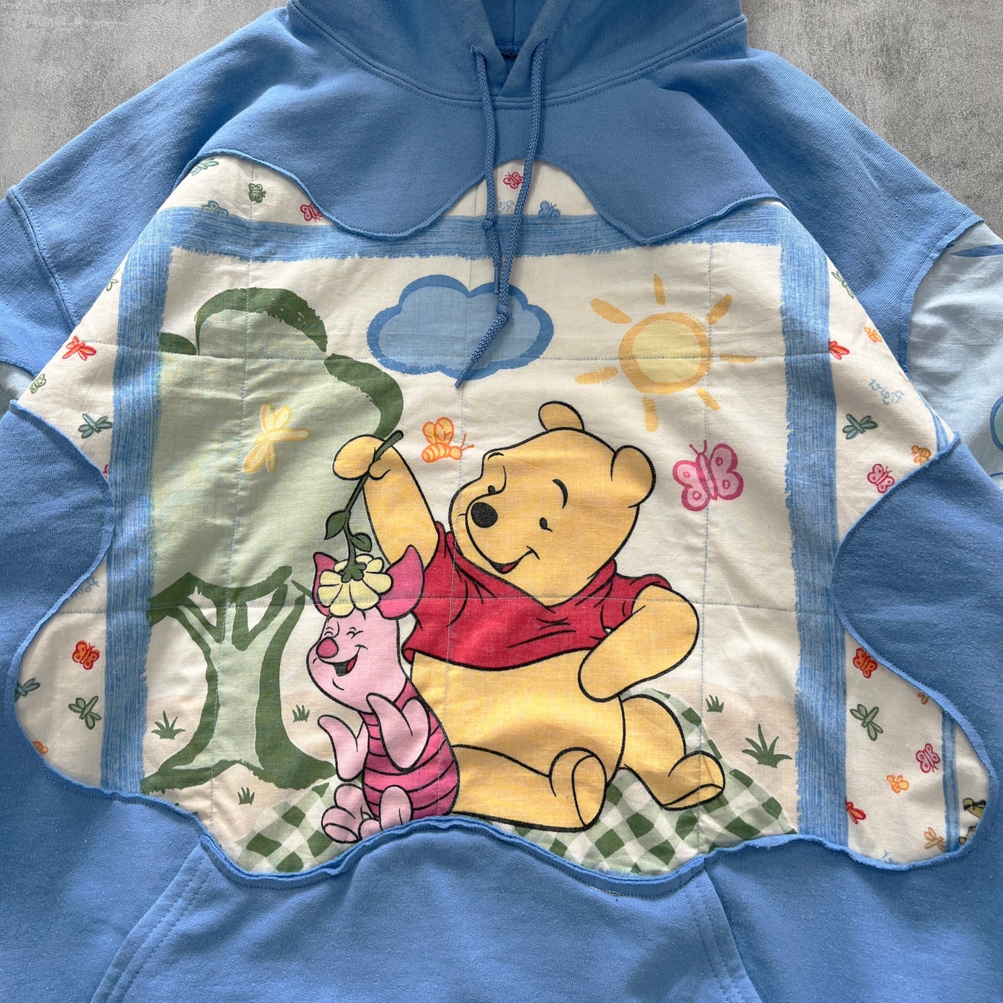 'FRIENDS FOREVER' HOODIE (XL)